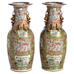 Antique Impressive Chinese Vases from the 19th Century Canton Familia Rosa
