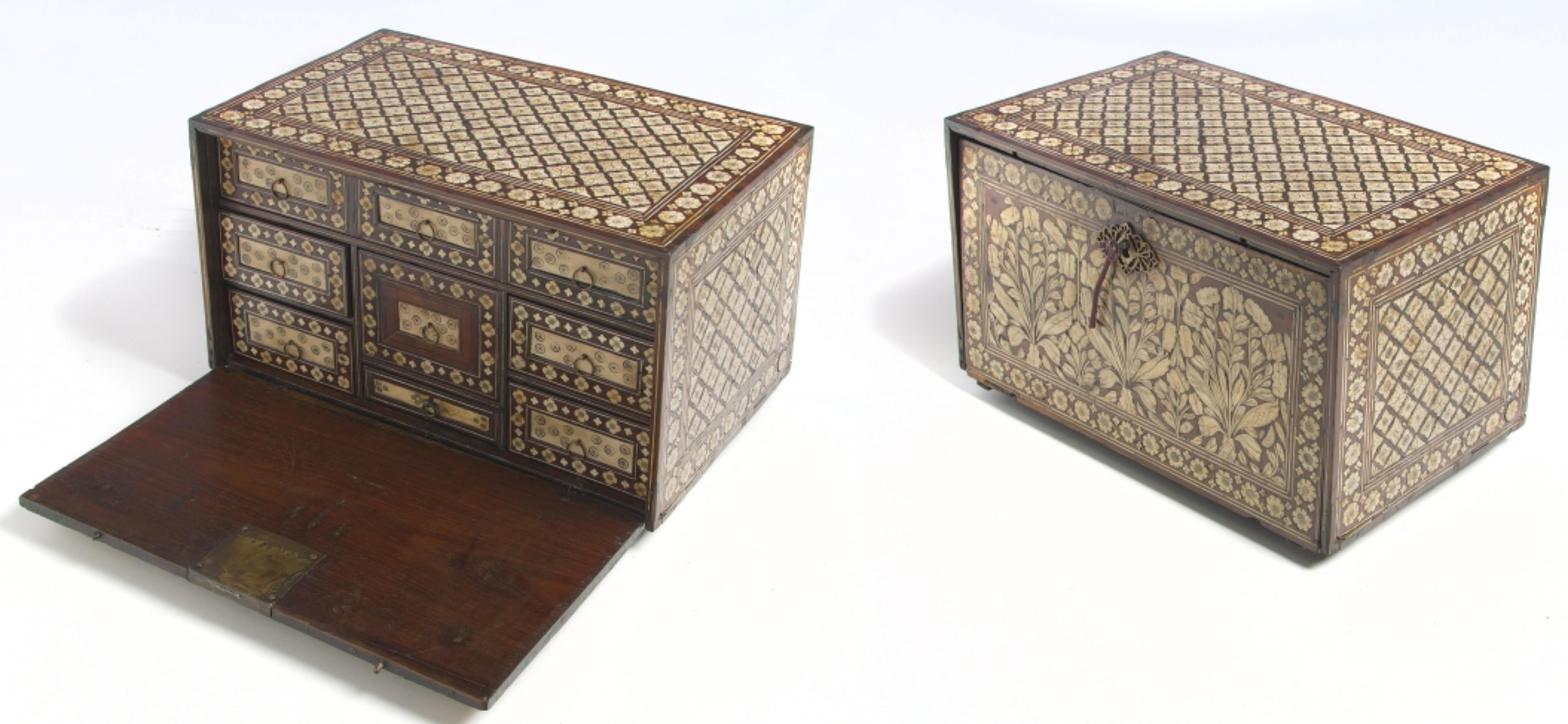 Portuguese IMPRESSIVE COUNTER  Lusíada 17th Century For Sale