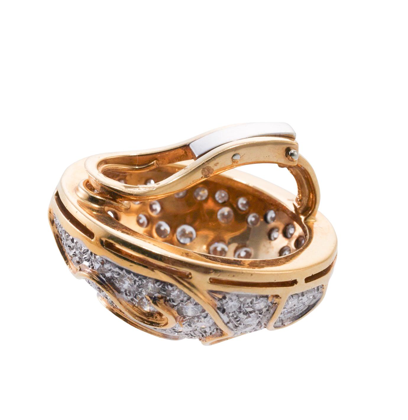 Beeindruckende Diamant-Gold-Knopf-Ohrringe Damen im Angebot