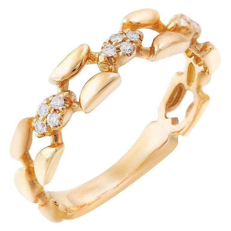 For Sale:  Impressive Diamond Yellow Gold Ring