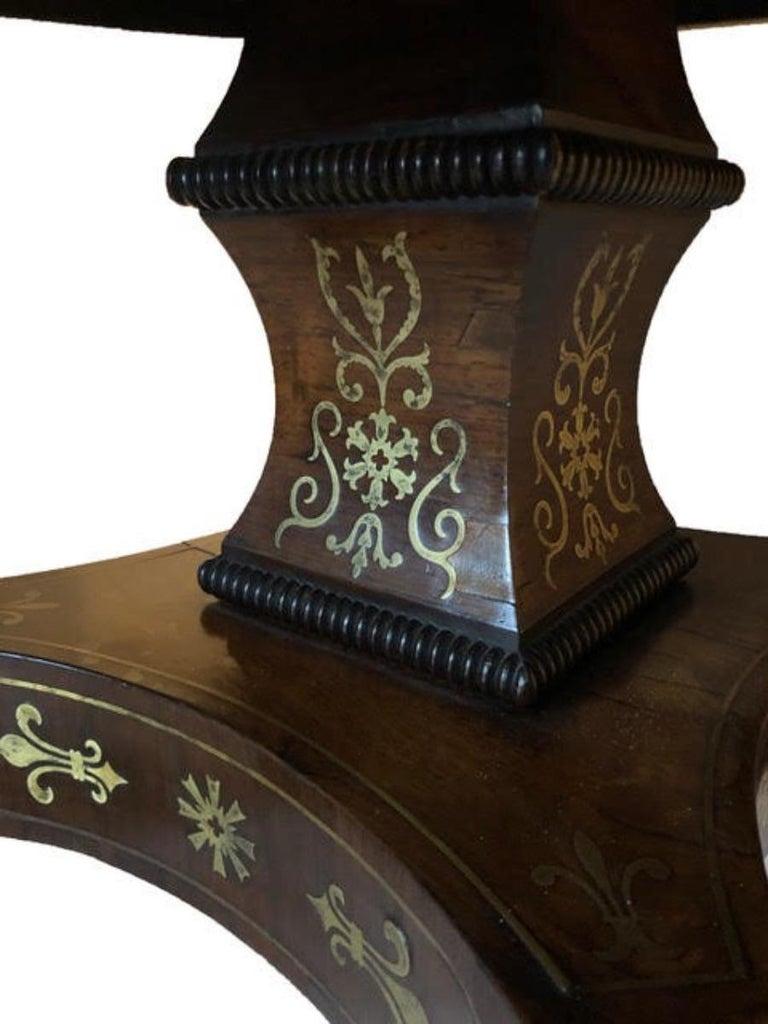 Ein extrem feiner Palisander-Mitteltisch von ausgezeichneter Farbe und Landhaus-Zustand! Das ist ein außergewöhnliches Stück, das jedes Zimmer oder jeden Flur schmücken würde, und das gerade aus privater Hand gekommen ist,


um 1820 Wilhelm IV.