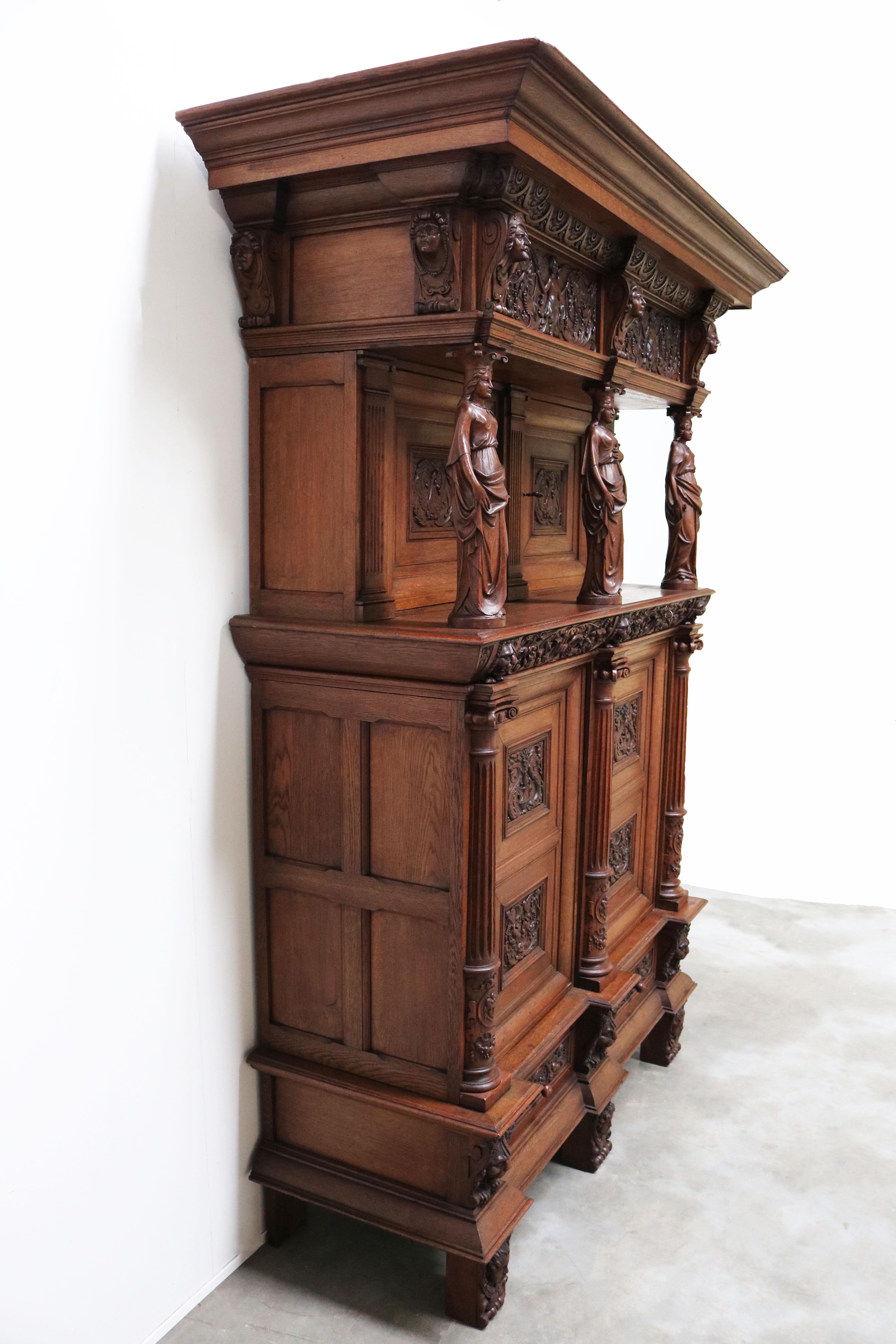 Impressive Dutch Renaissance Revival 19th Century Cabinet Carved Angels & Lions For Sale 12