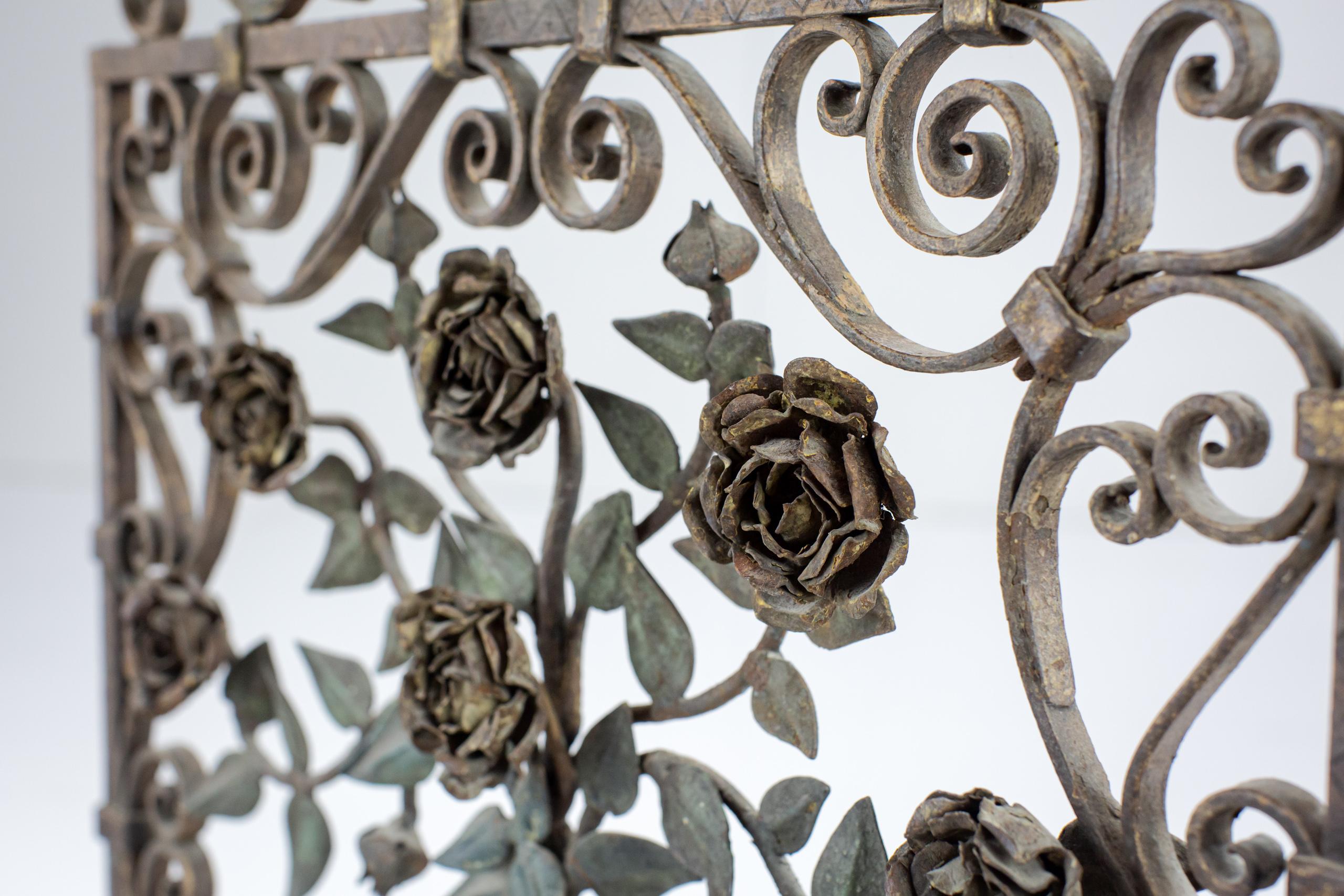 Impressive Early 20th Century Iron and Tole Fire Screen 6
