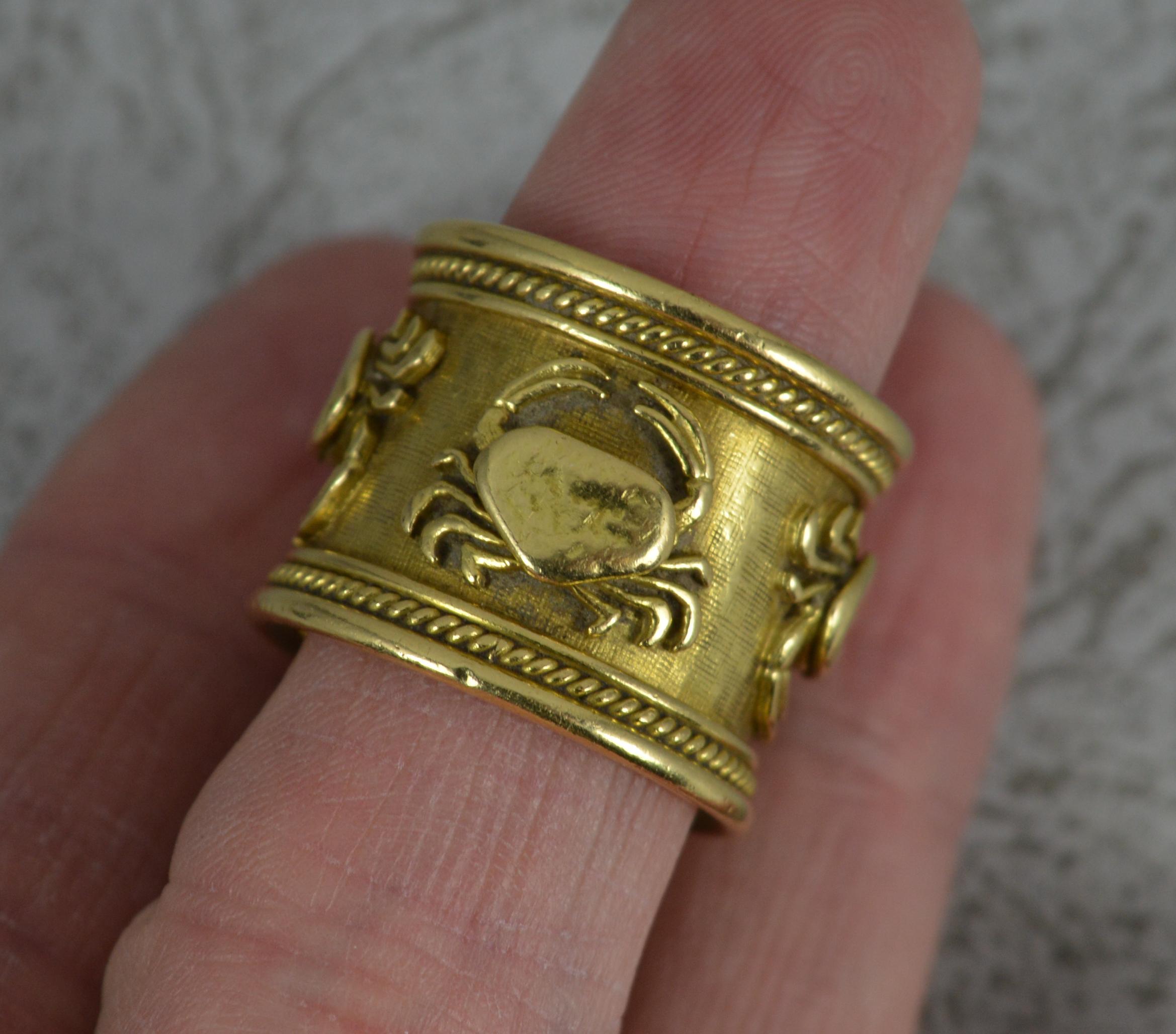 Impressive Elizabeth Gage 18ct Gold Crab Zodiac Sign Band Ring 6