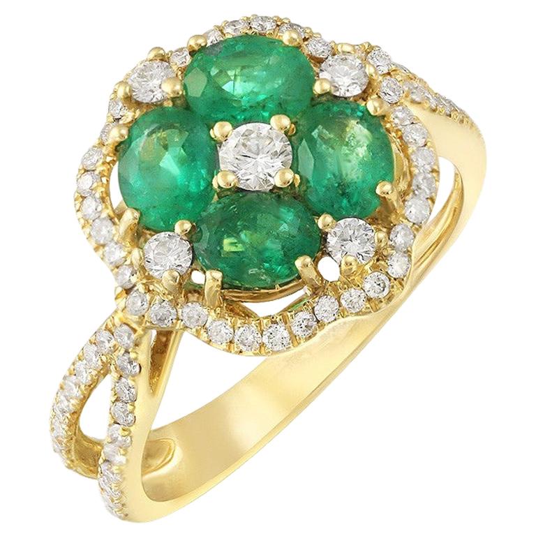 Impressive Emerald Diamond Yellow Gold Ring