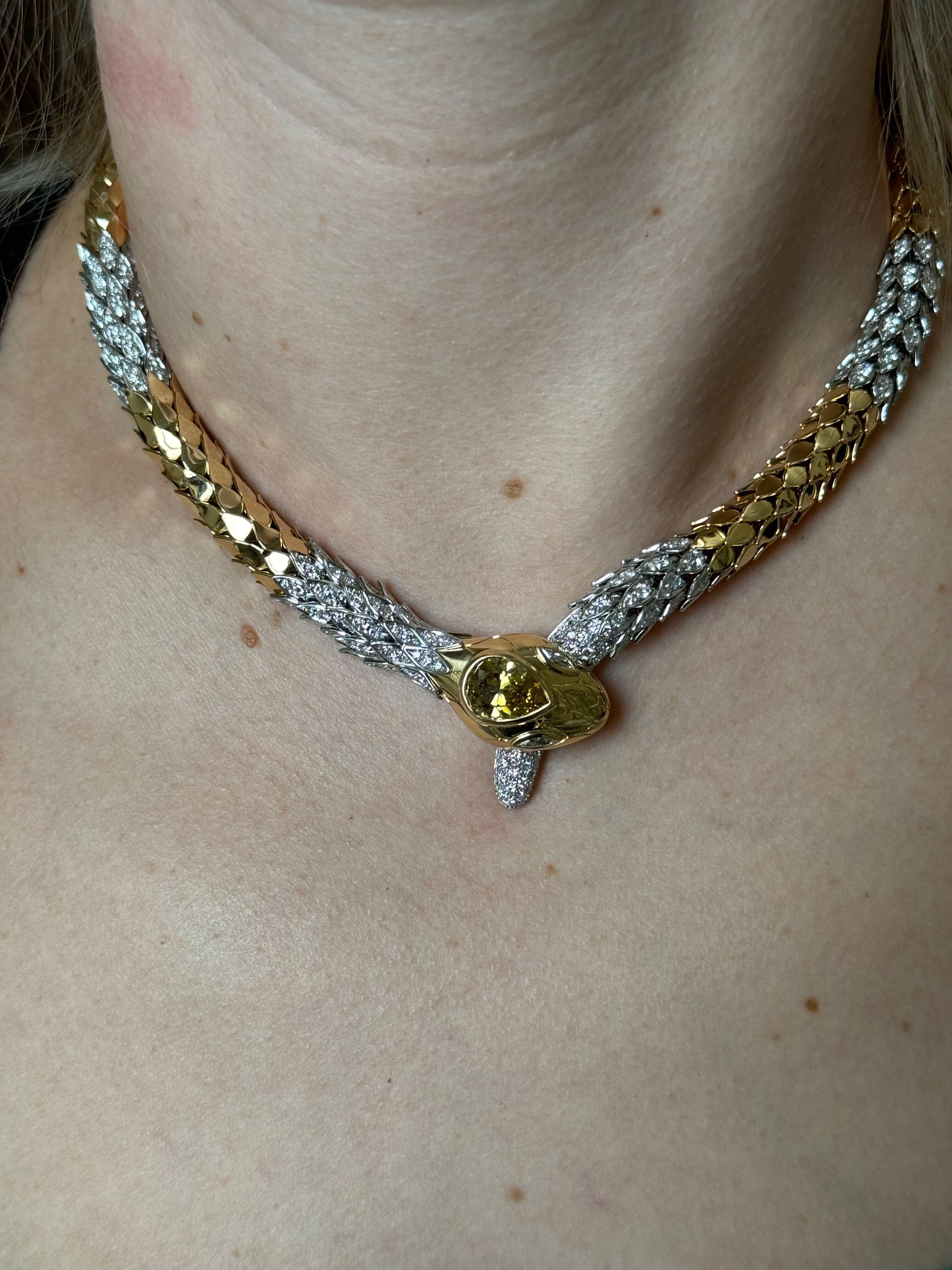 Pear Cut Impressive Faraone Fancy Pear Diamond Gold Platinum Snake Serpent Necklace For Sale