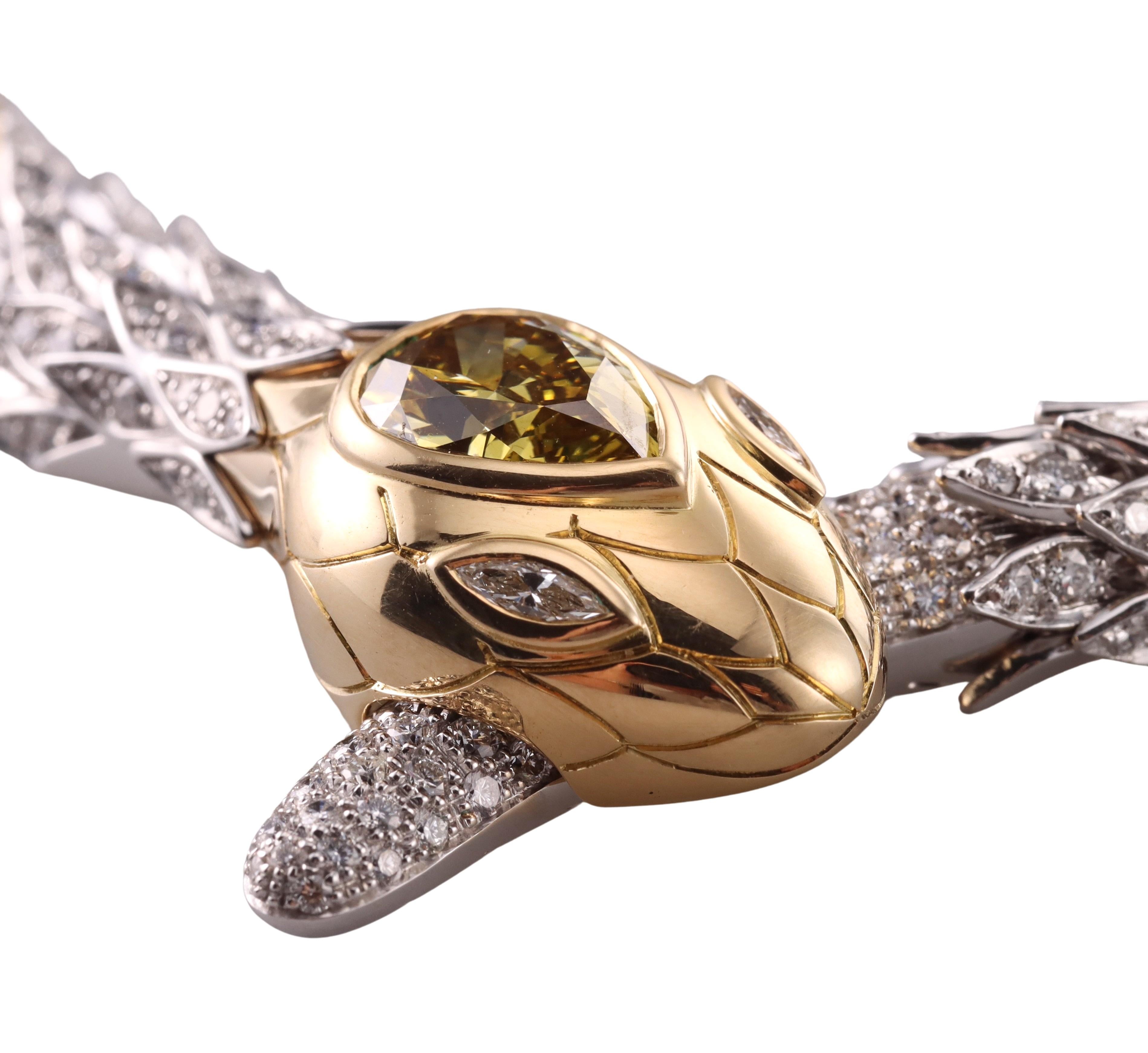 Impressive Faraone Fancy Pear Diamond Gold Platinum Snake Serpent Necklace For Sale 1