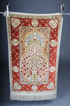 Impresionante y fino puente/alfombra/tapiz de Hereke, siglo XX.