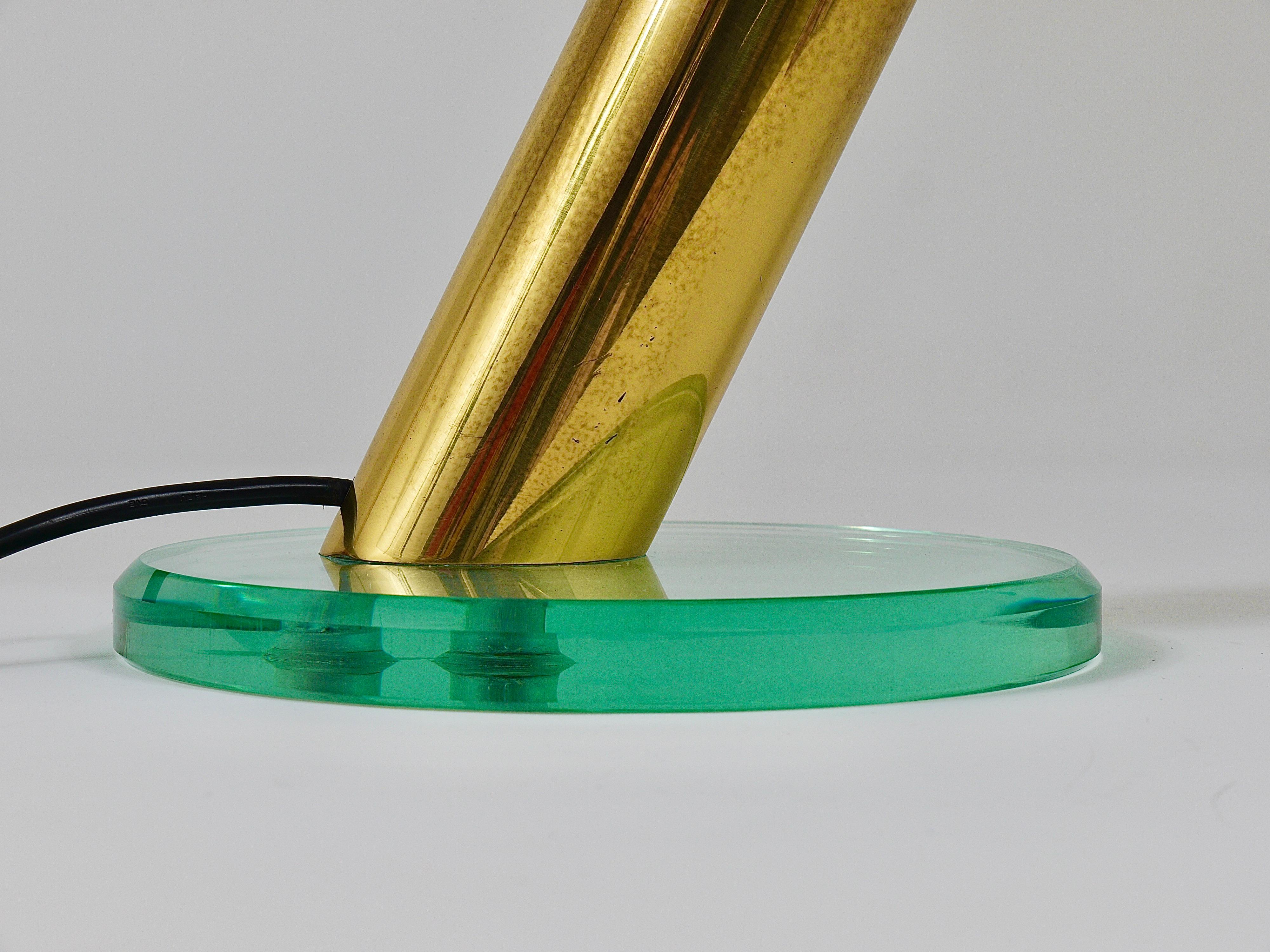 Impressive Fontana Arte Style Mushroom Brass and Glass Lamp, Max Ingrand, 1960s 12