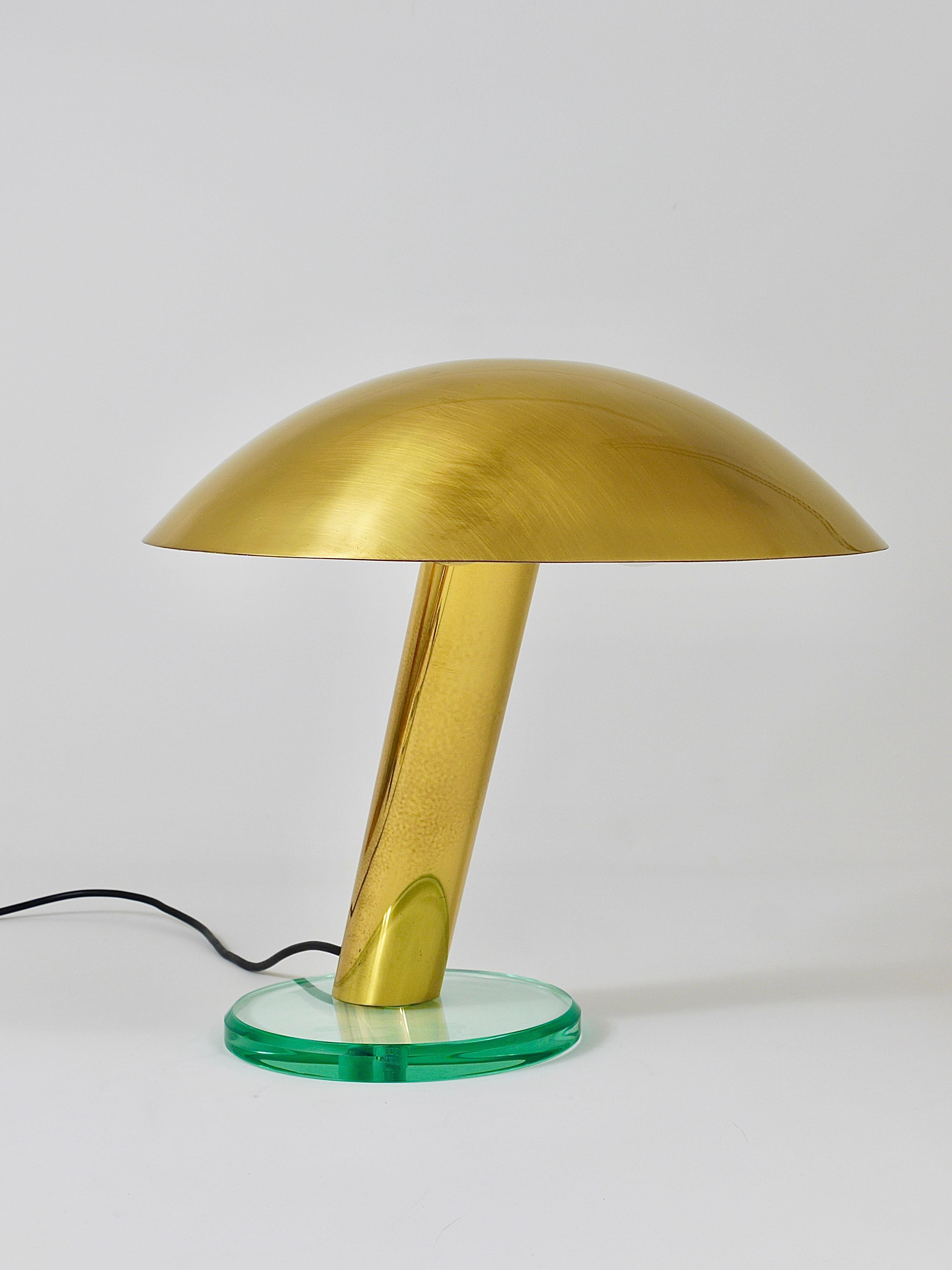 Impressive Fontana Arte Style Mushroom Brass and Glass Lamp, Max Ingrand, 1960s 14