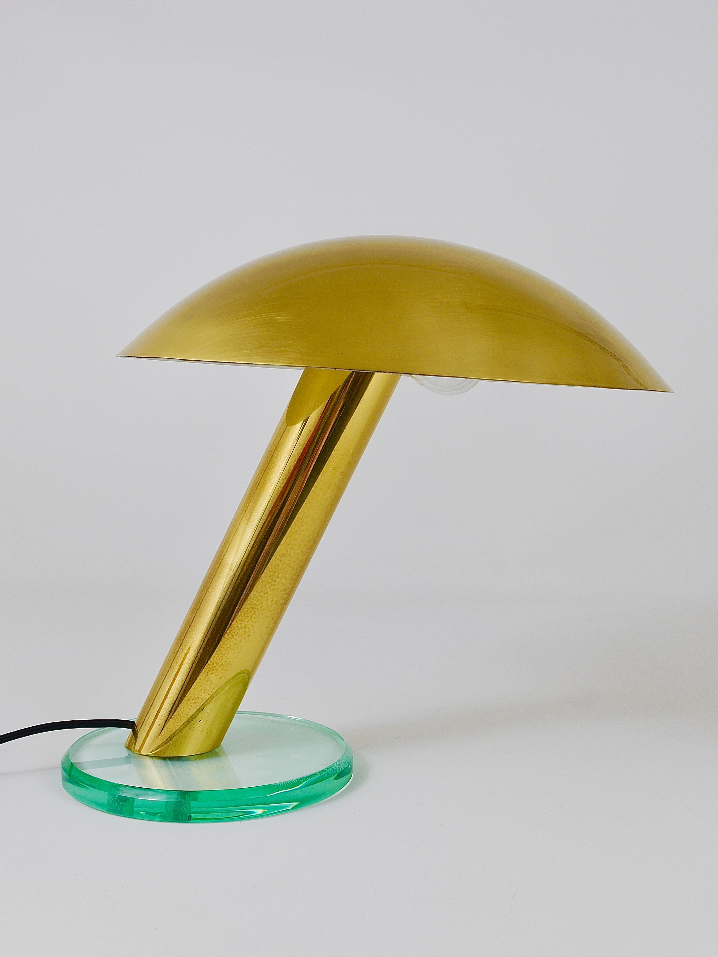 Italian Impressive Fontana Arte Style Mushroom Brass and Glass Lamp, Max Ingrand, 1960s