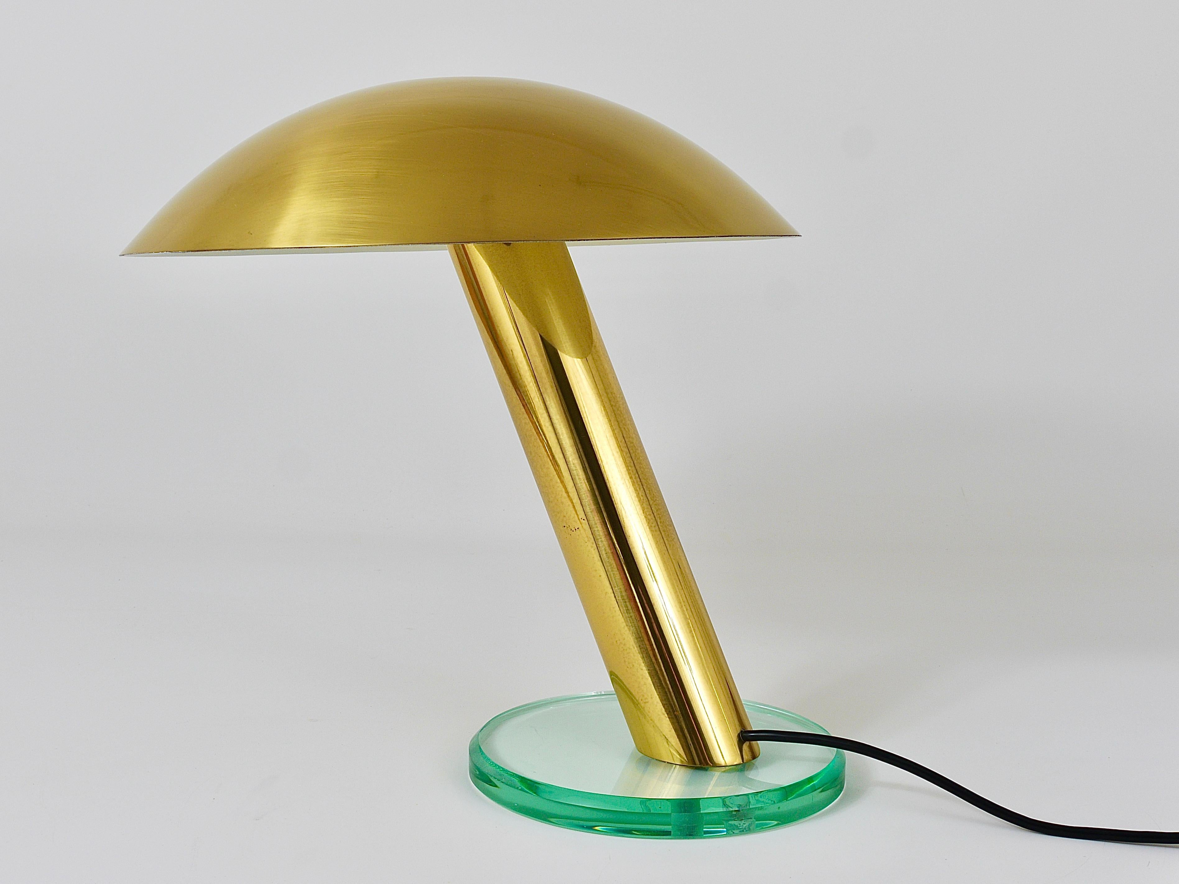 Impressive Fontana Arte Style Mushroom Brass and Glass Lamp, Max Ingrand, 1960s 1
