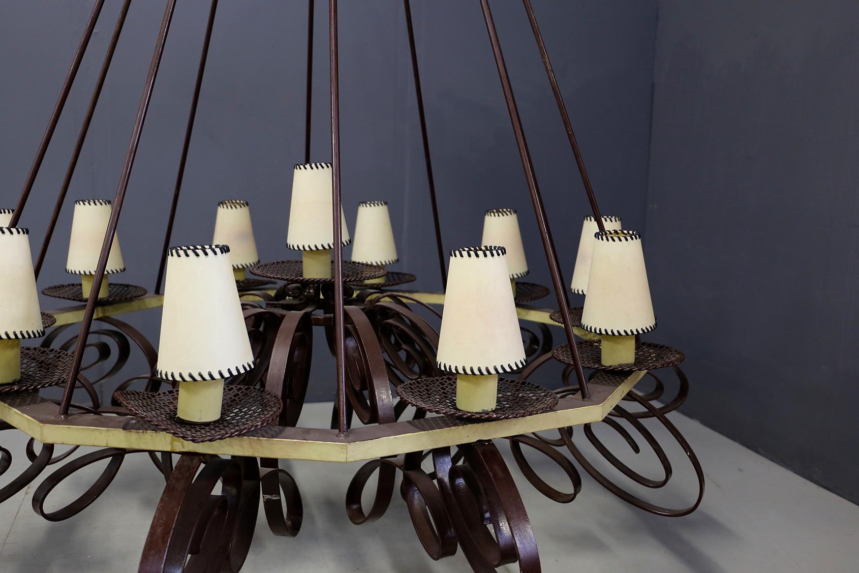 Impressive French Art Deco Chandelier in Painted Metal and Fabric For Sale 6