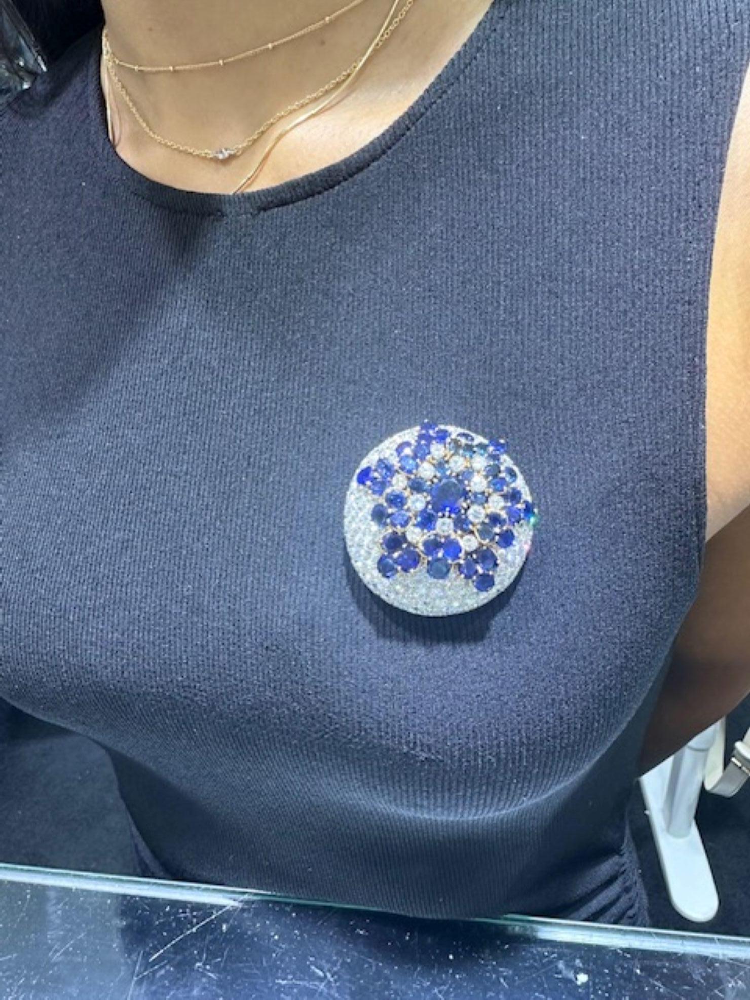 Impressionnante broche française en diamant et saphir en vente 2