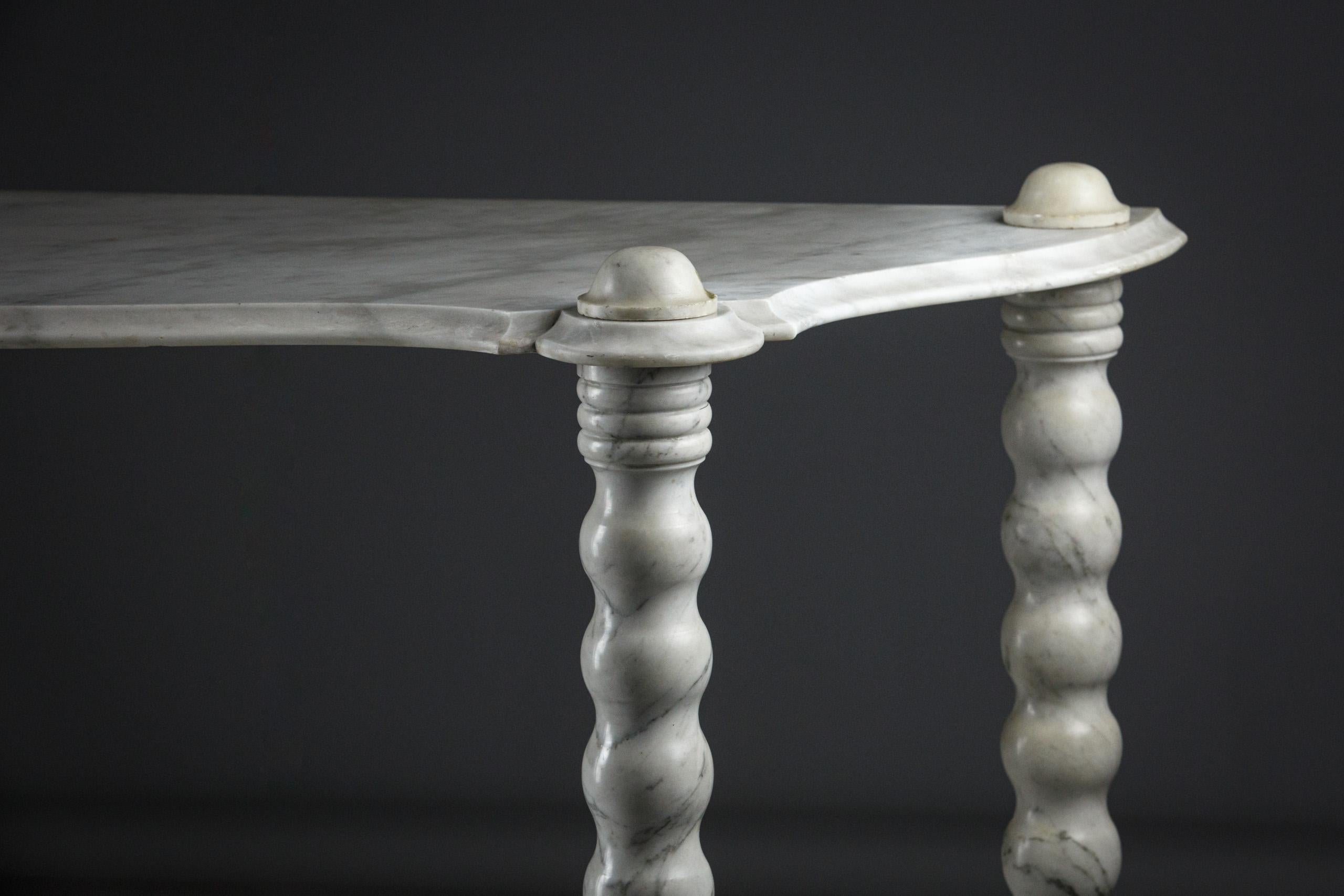 Beeindruckende große französische Patisserie-Ausstellungs-Etagere aus Marmor im Angebot 9