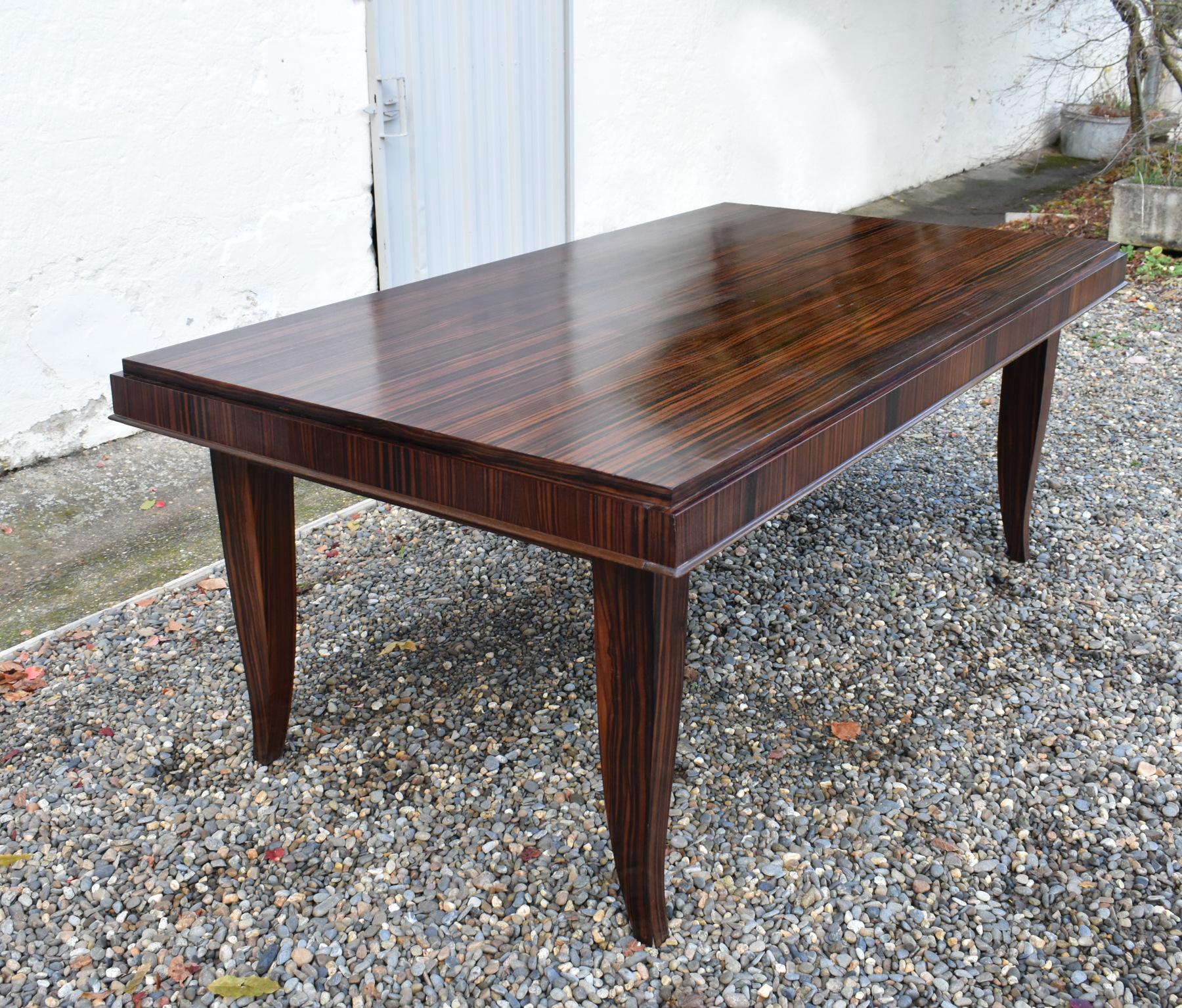Impressive French Macassar Ebony Dining Table Art Deco Style For Sale 7