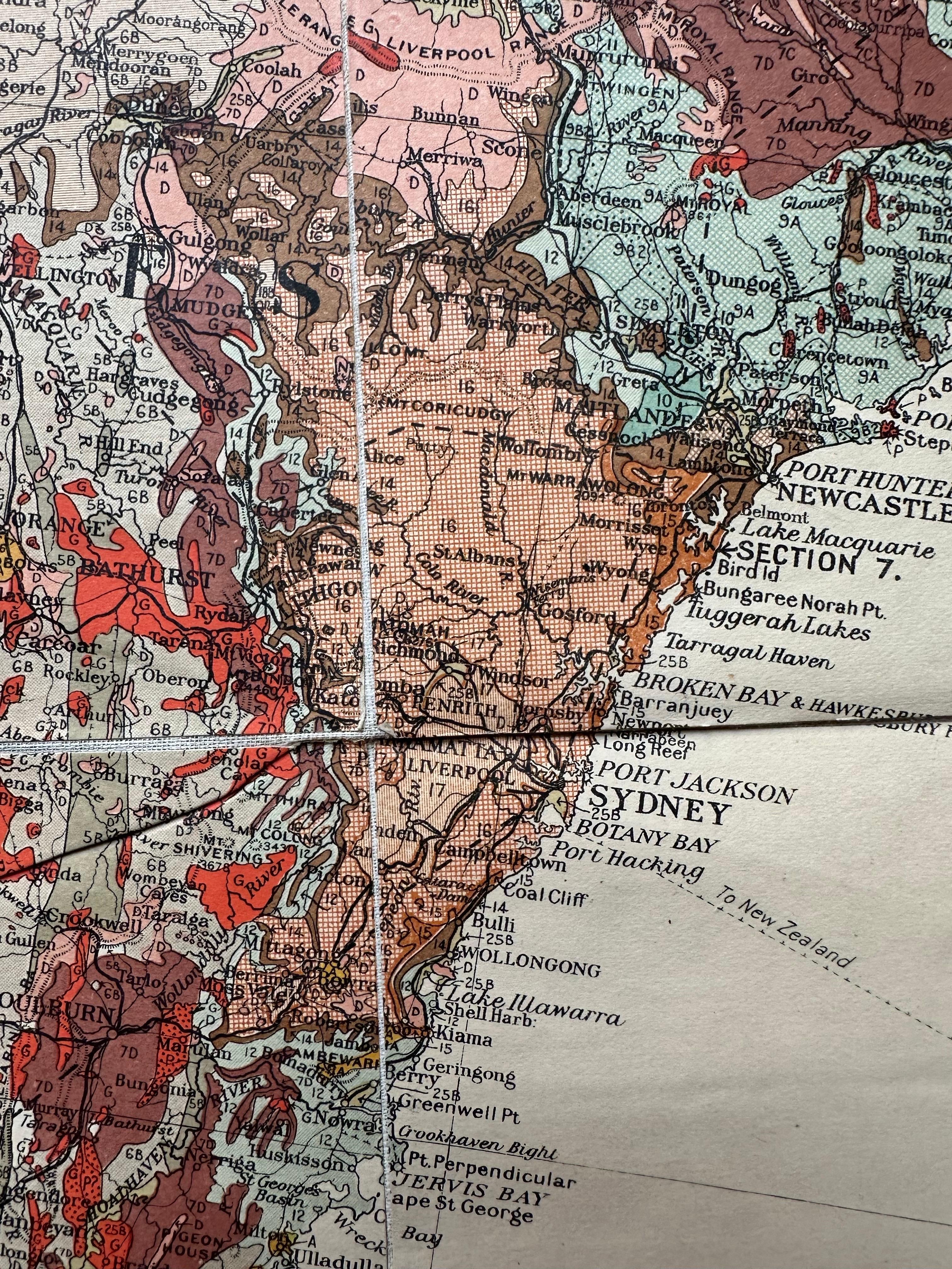 Impressive Geological Map of Australia – Rare Oversized Wall Display, 1931–32 For Sale 1