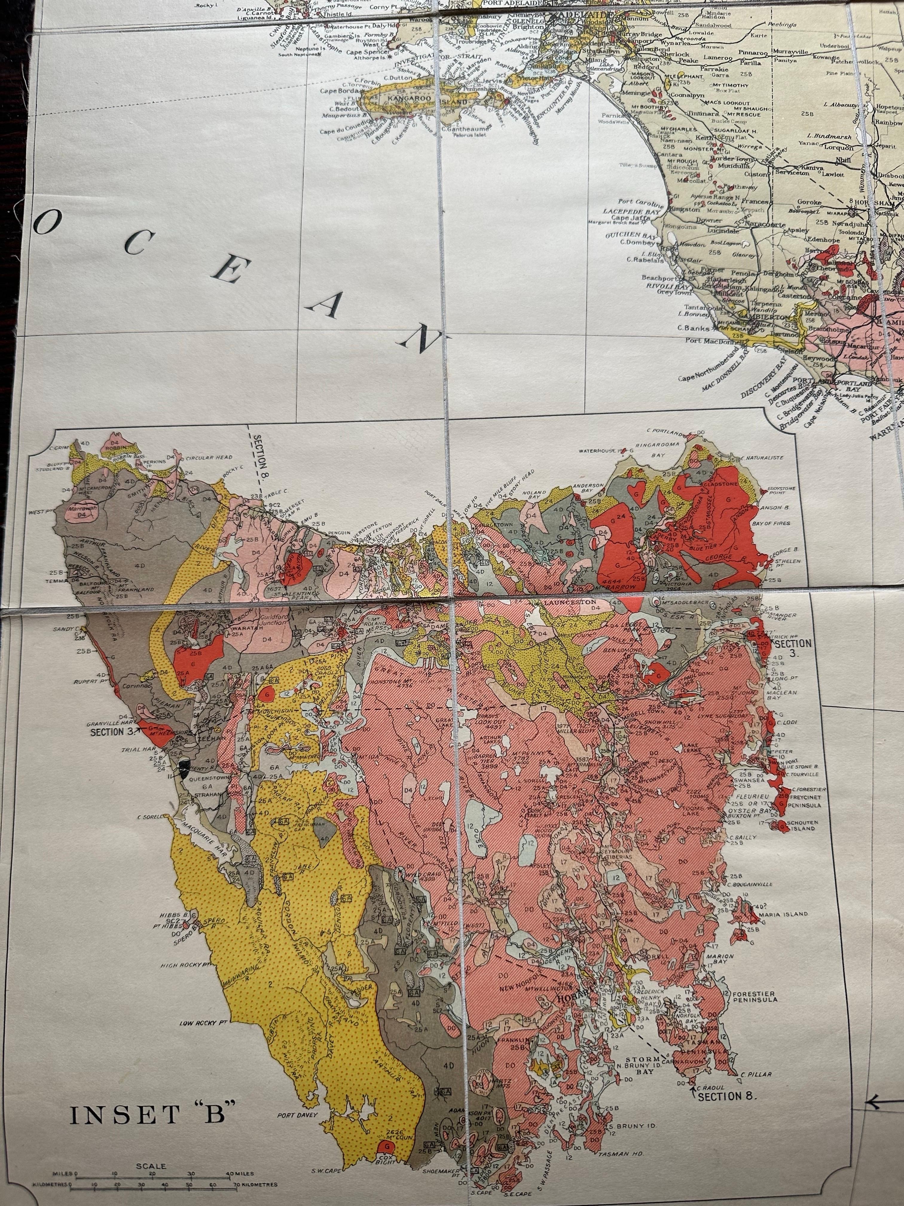 Impressive Geological Map of Australia – Rare Oversized Wall Display, 1931–32 For Sale 2