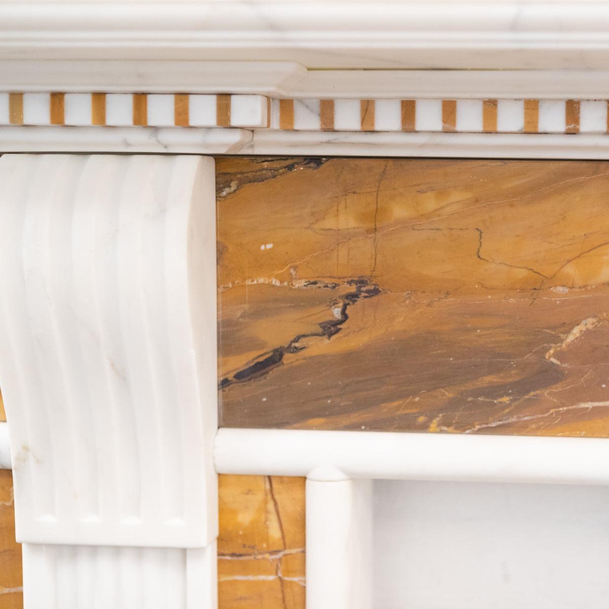 Beeindruckende Statuen im georgianischen Stil und Kamin aus Siena-Marmor im Angebot 2