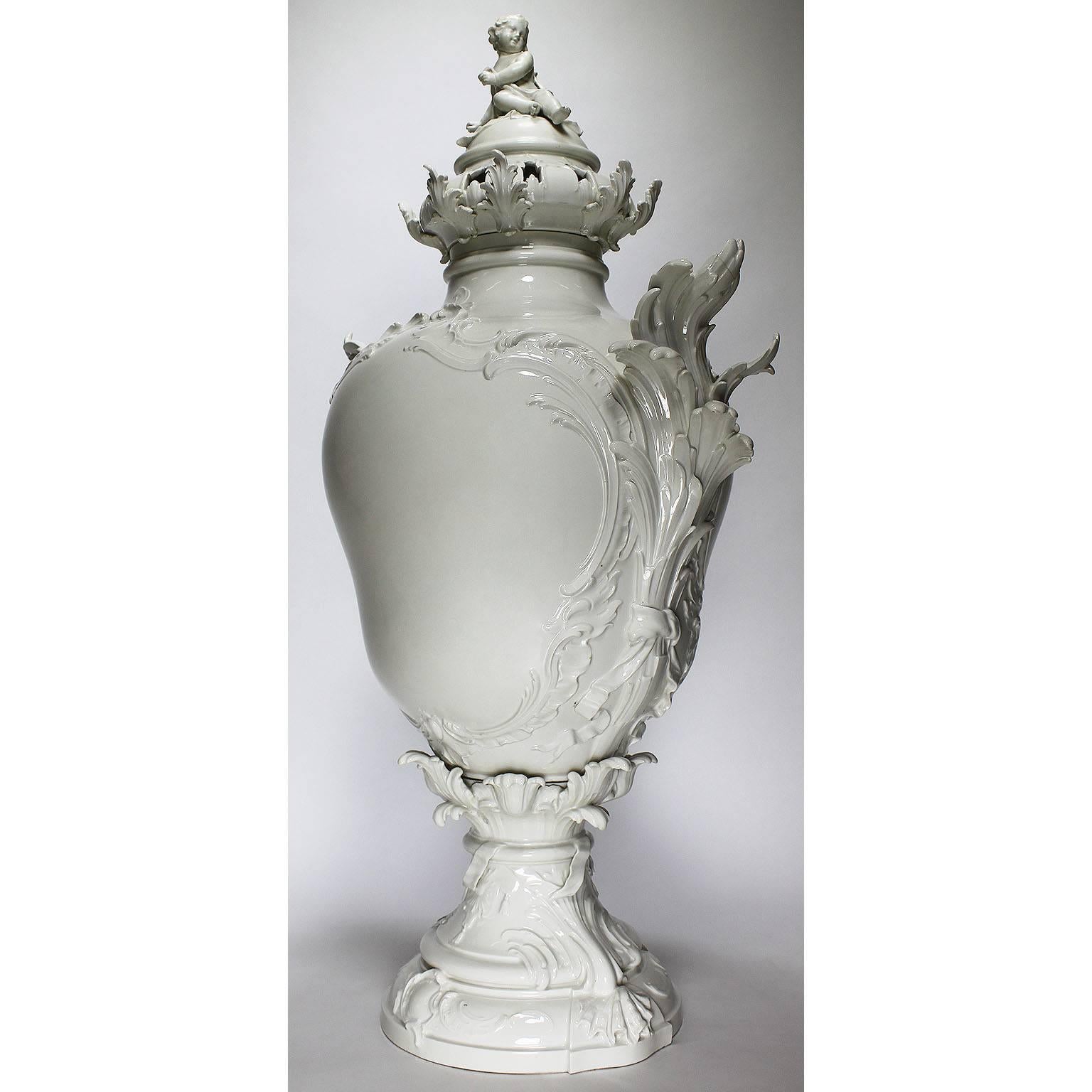 Glazed Impressive German 19th Century Berlin KPM Porcelain Figural Exhibition Urn Vase