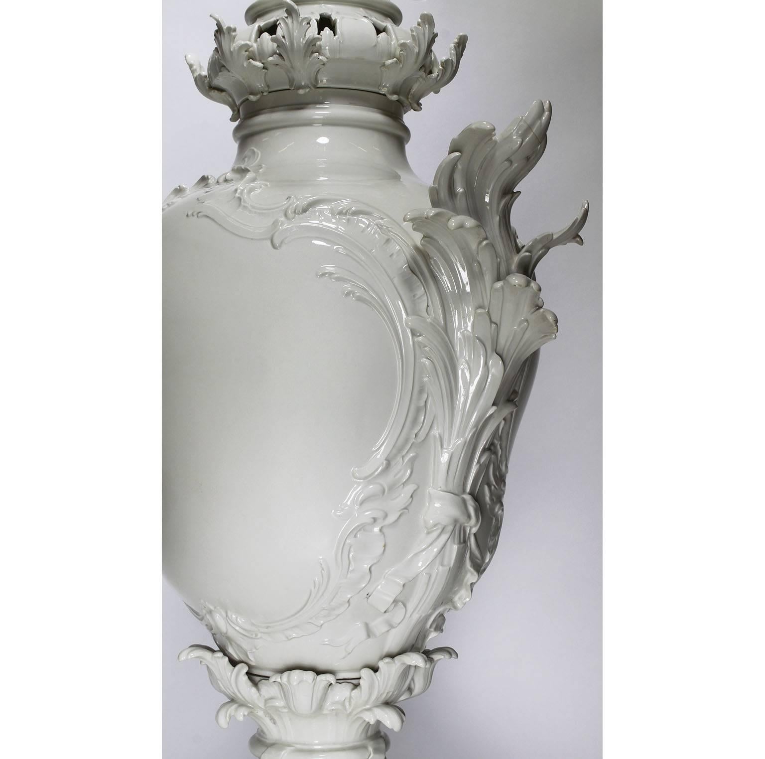 Impressive German 19th Century Berlin KPM Porcelain Figural Exhibition Urn Vase In Good Condition In Los Angeles, CA