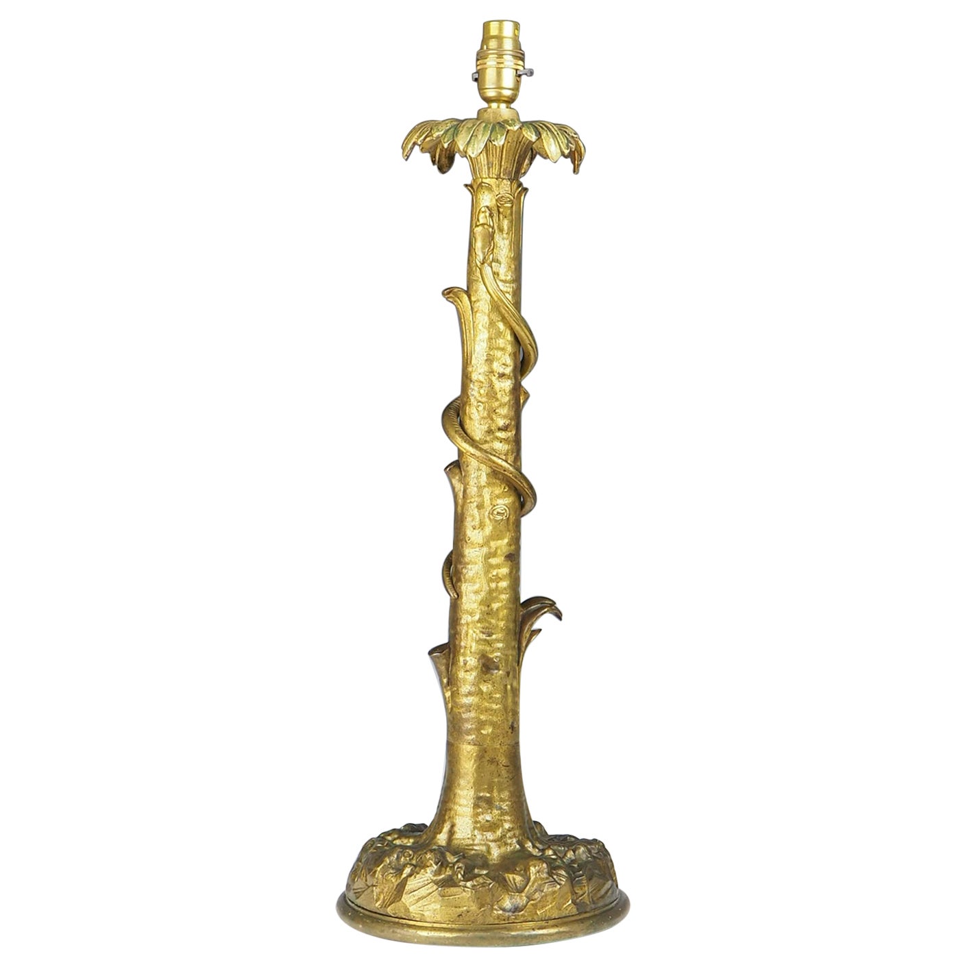 Impressionnante lampe de bureau laquée dorée avec serpent en vente