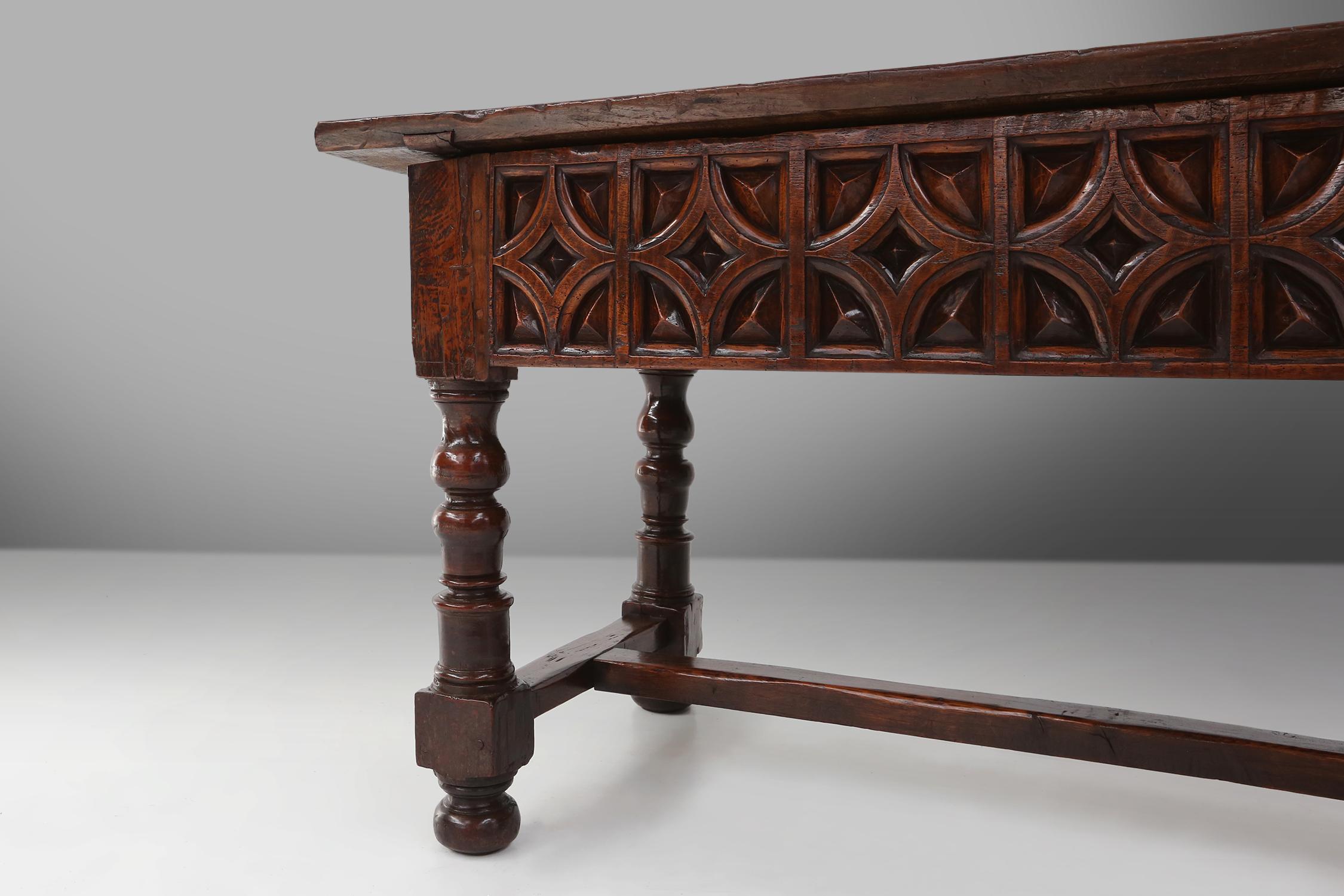 Impressive hand carved console table in oak, Spain, ca. 1550 8