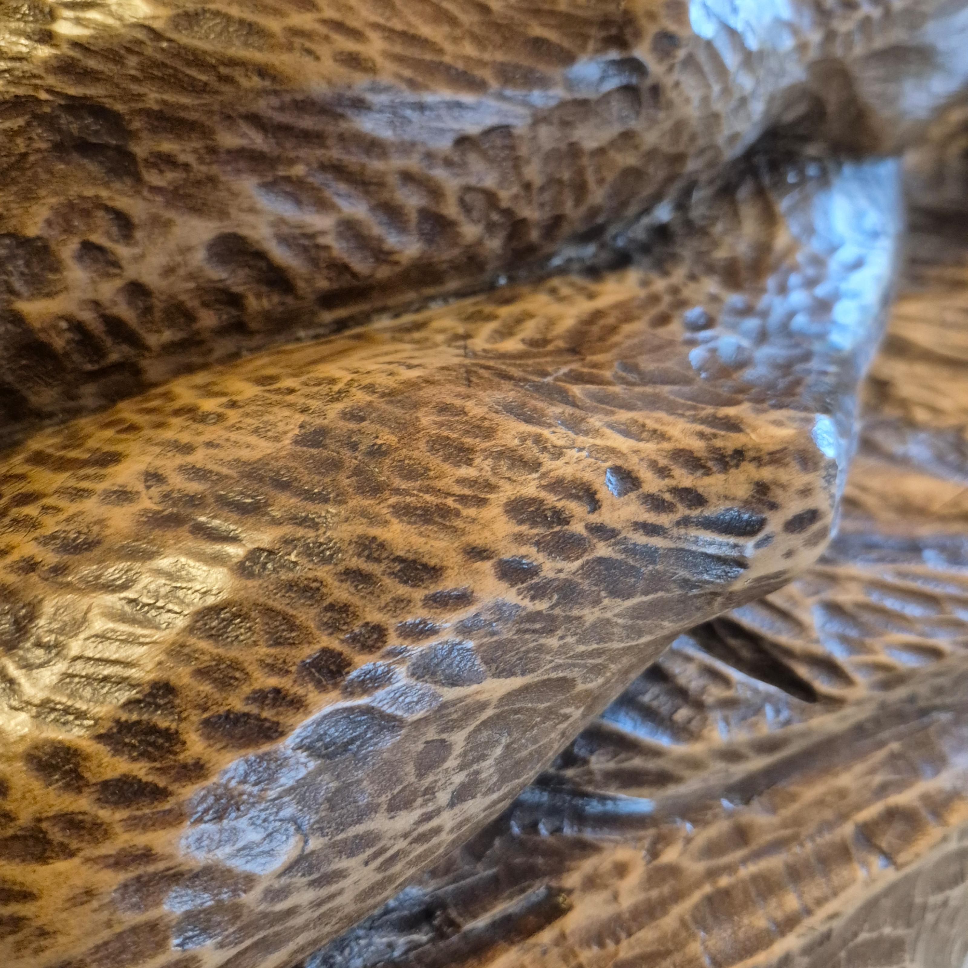 Impressionnante statue du Christ sculptée à la main, Pays-Bas 1900th en vente 3