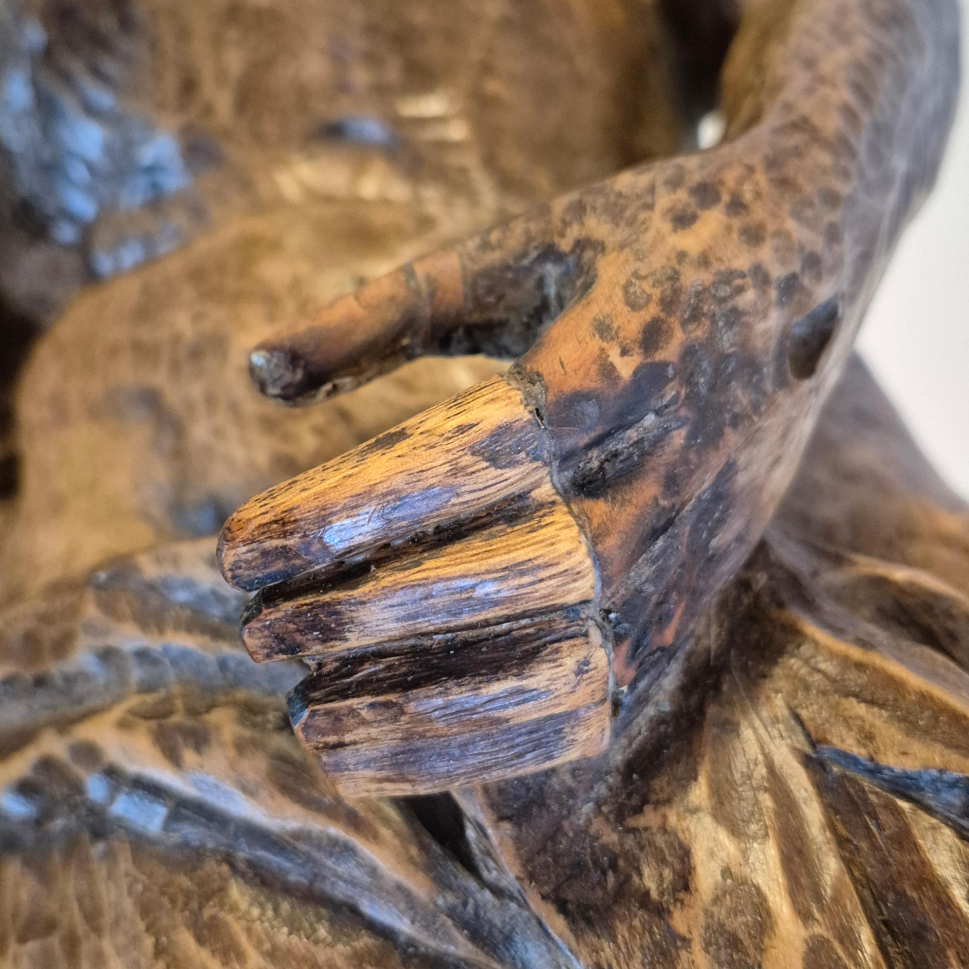 Impressionnante statue du Christ sculptée à la main, Pays-Bas 1900th en vente 7