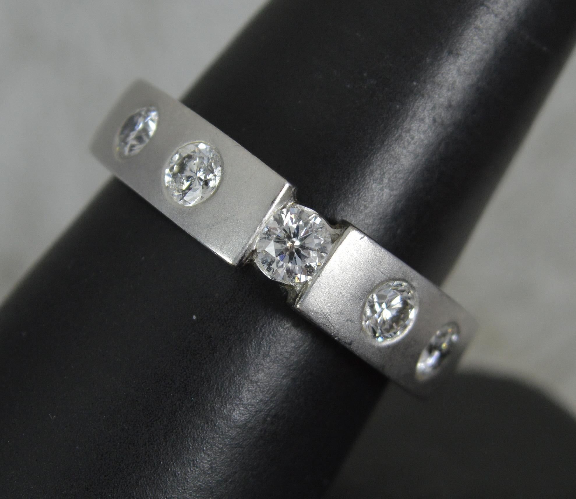 Impressive Heavy 18 Carat White Gold Vs1 0.85ct Diamond Five Stone Ring For Sale 6