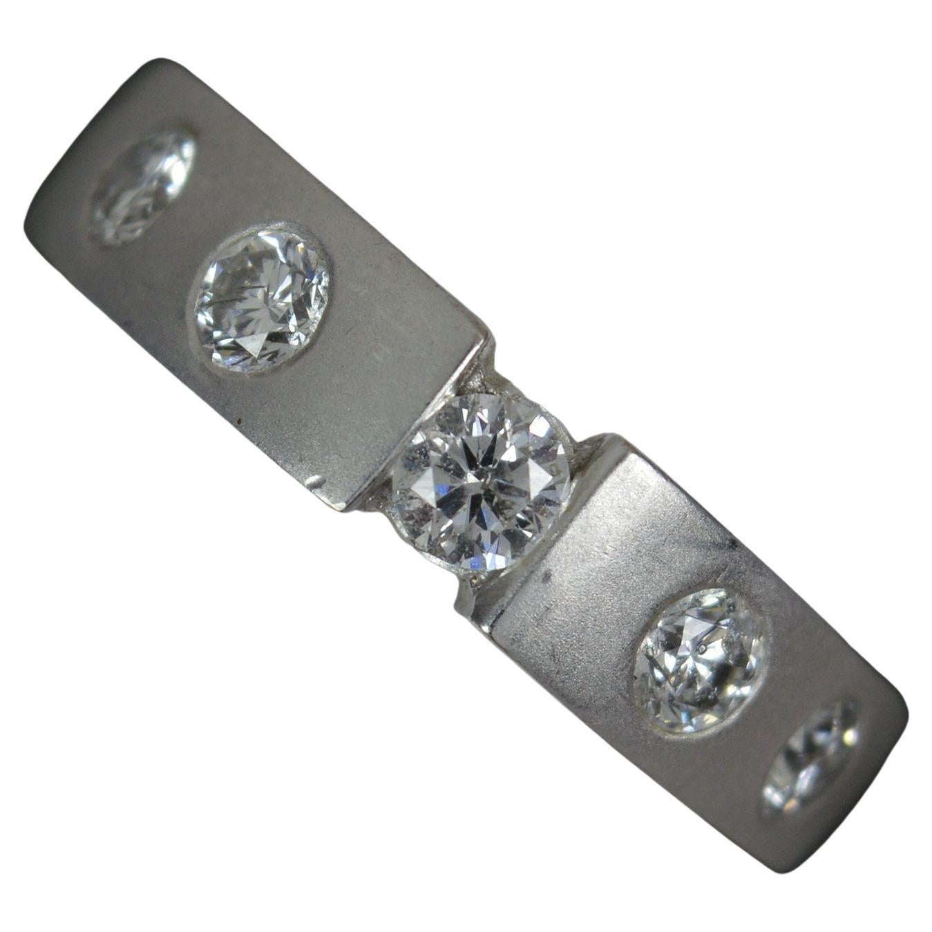 Impressive Heavy 18 Carat White Gold Vs1 0.85ct Diamond Five Stone Ring For Sale