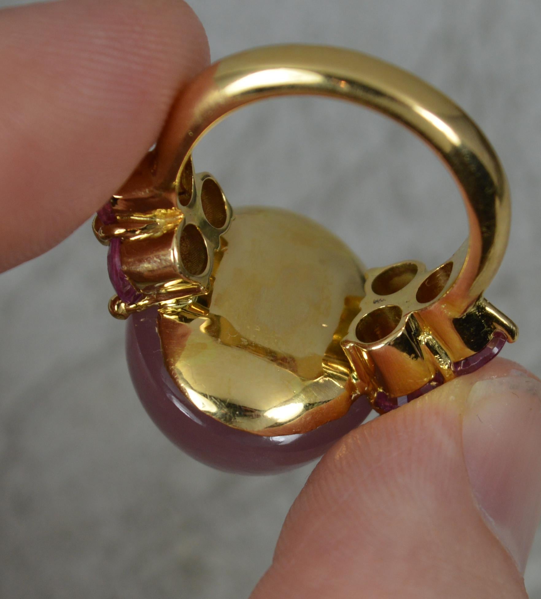 Impressive Heavy 18ct Gold Rose Quartz and Pink Sapphire Statement Ring 2