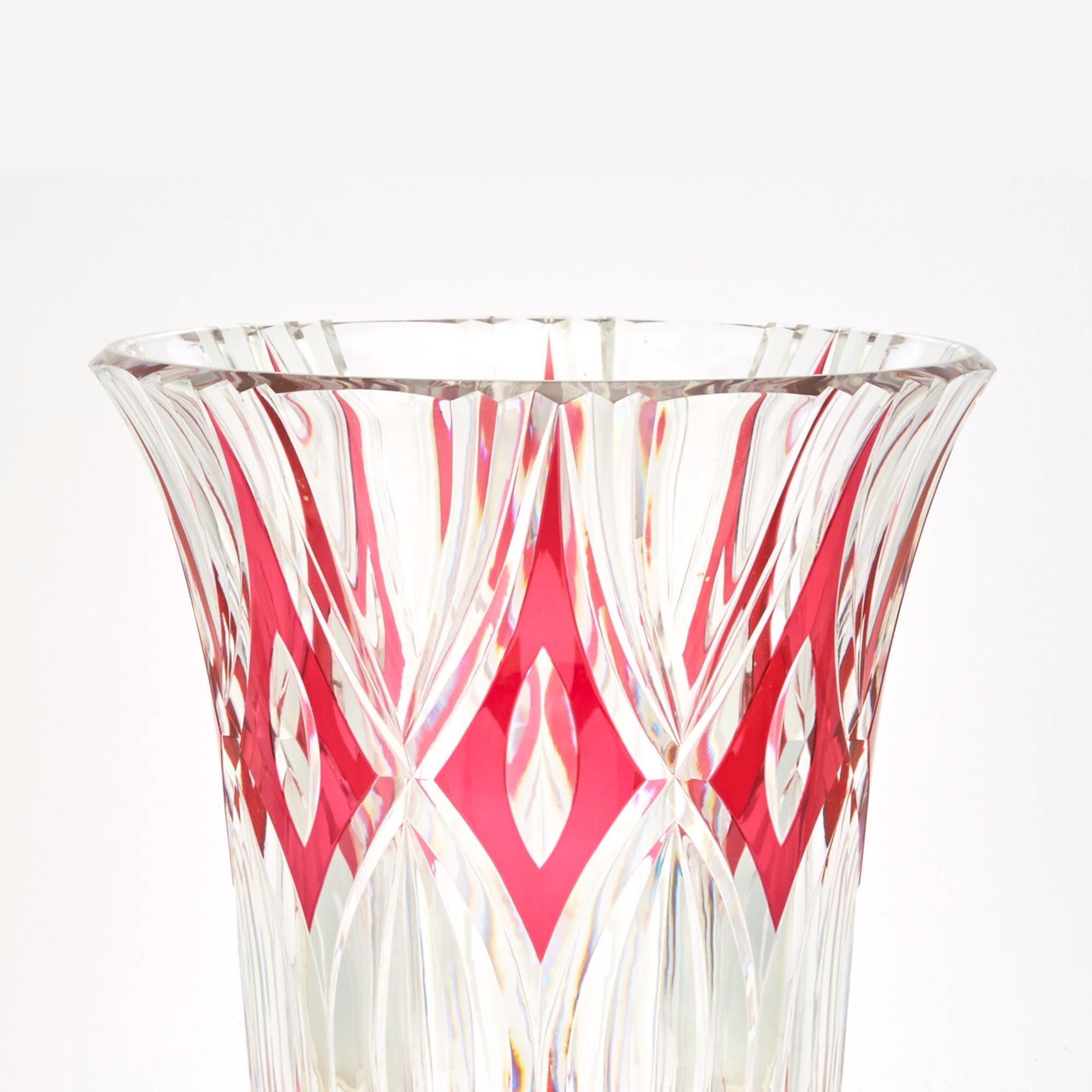 Early 20th Century Impressive & Heavy Cut Glass Vase Val Saint Lambert Great Ruby / Clear Color For Sale