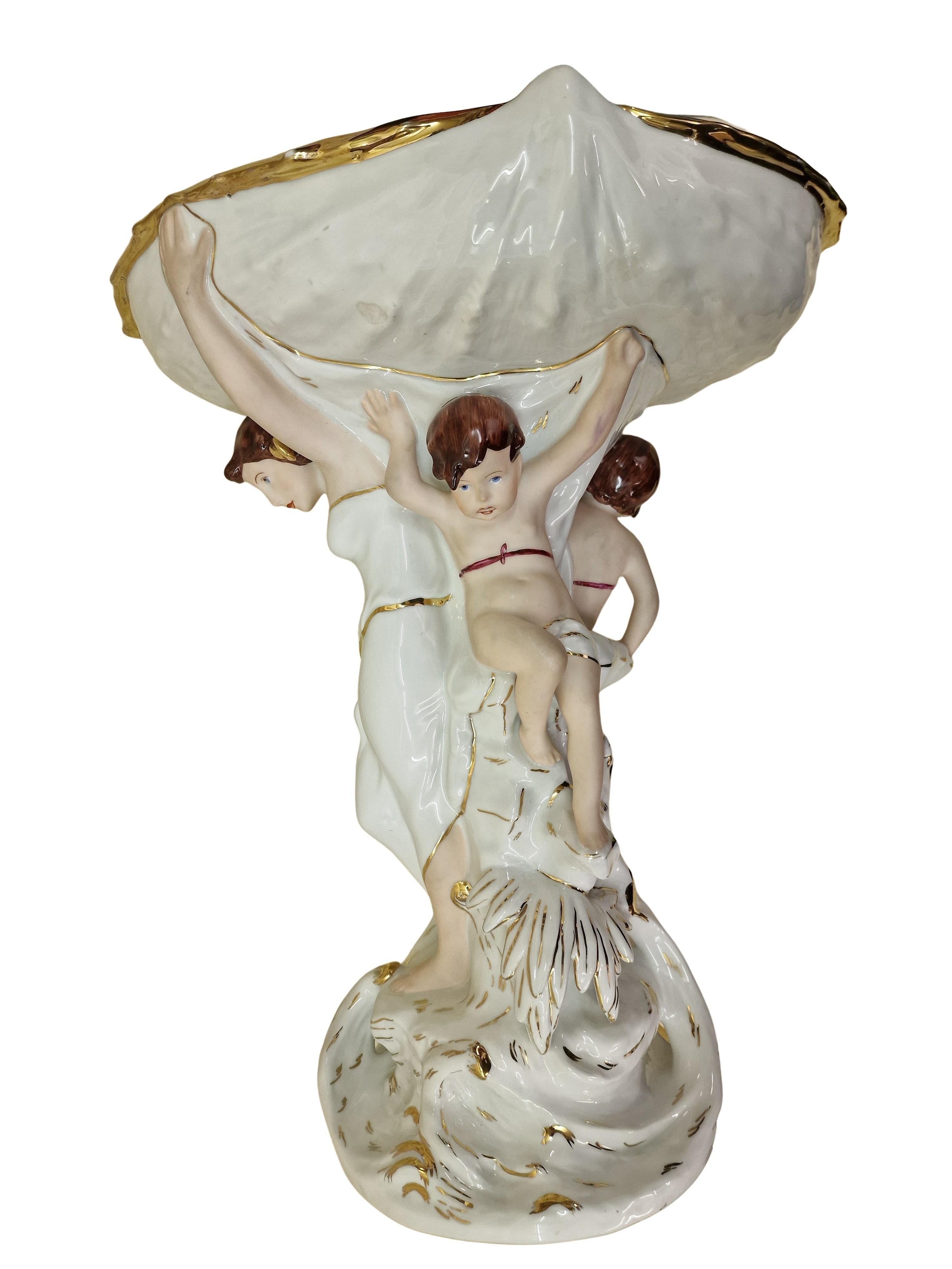 Impressive huge centerpiece jardinier porcelain Art Nouveau Jugendstil Royal Dux 5