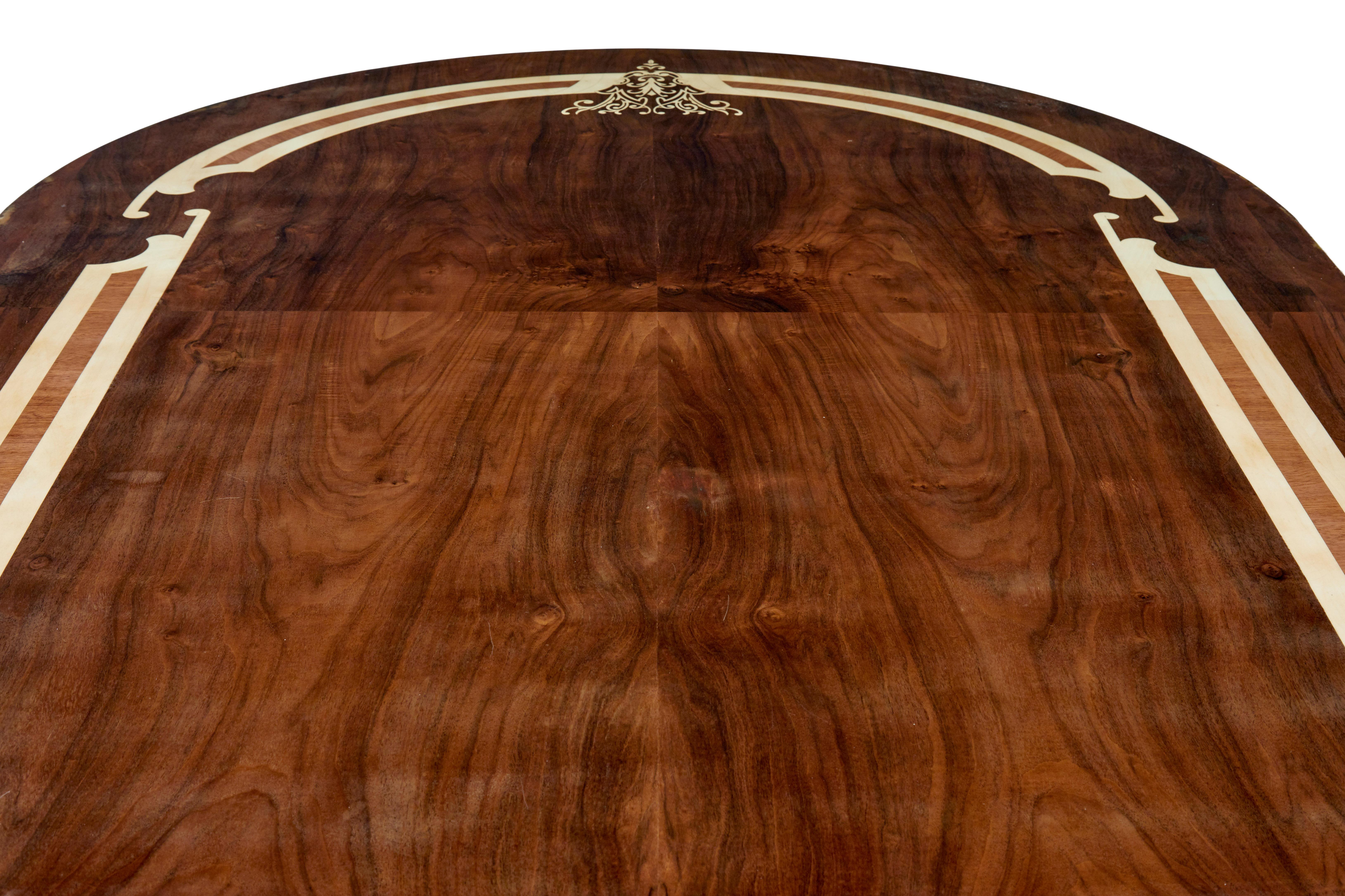 Impressive inlaid walnut and gilt dining tables of grand proportions For Sale 5