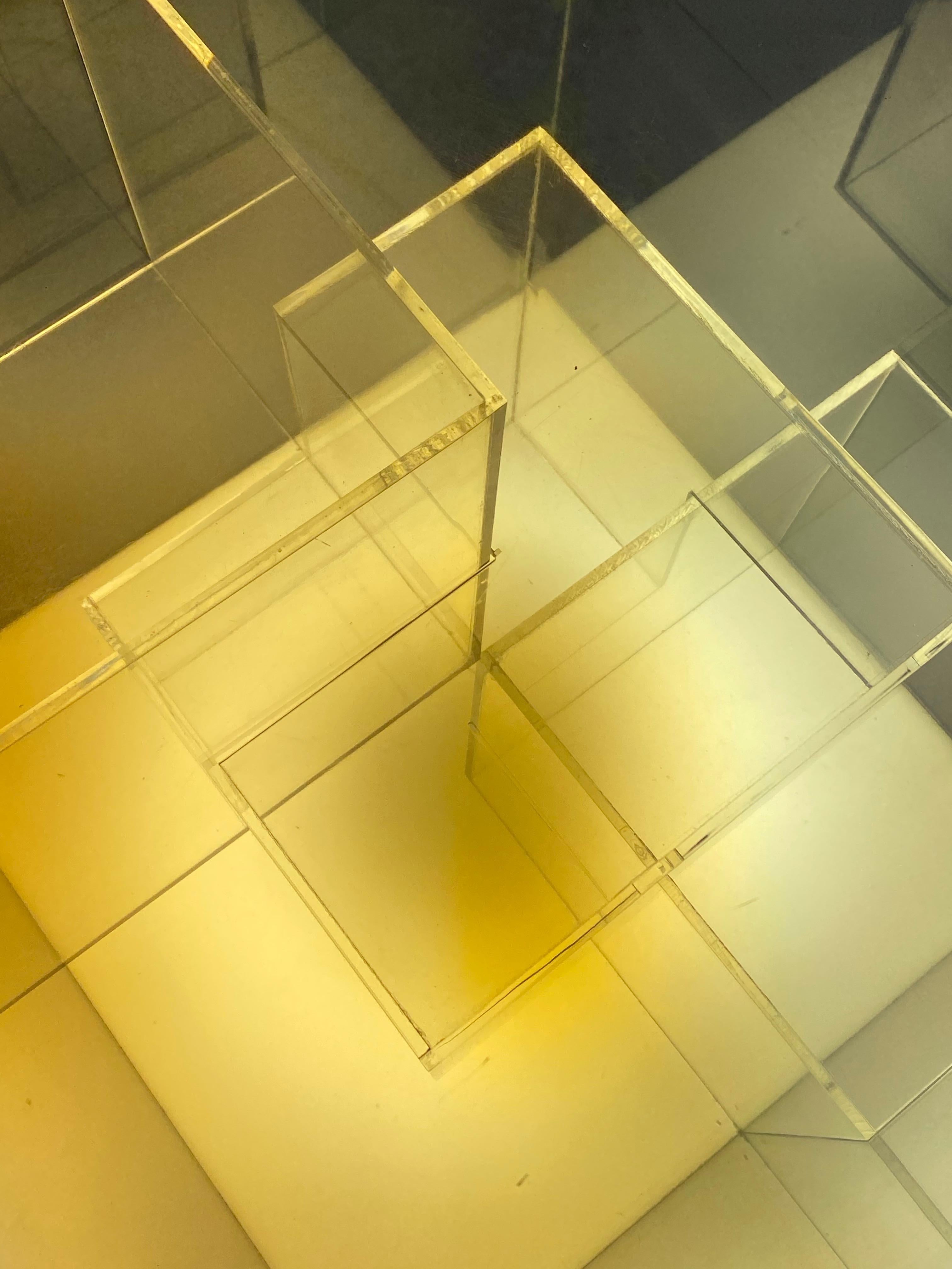 Impressive Italian Acrylic Light Sculpture in the Style of Gianfranco Fini, 1969 7