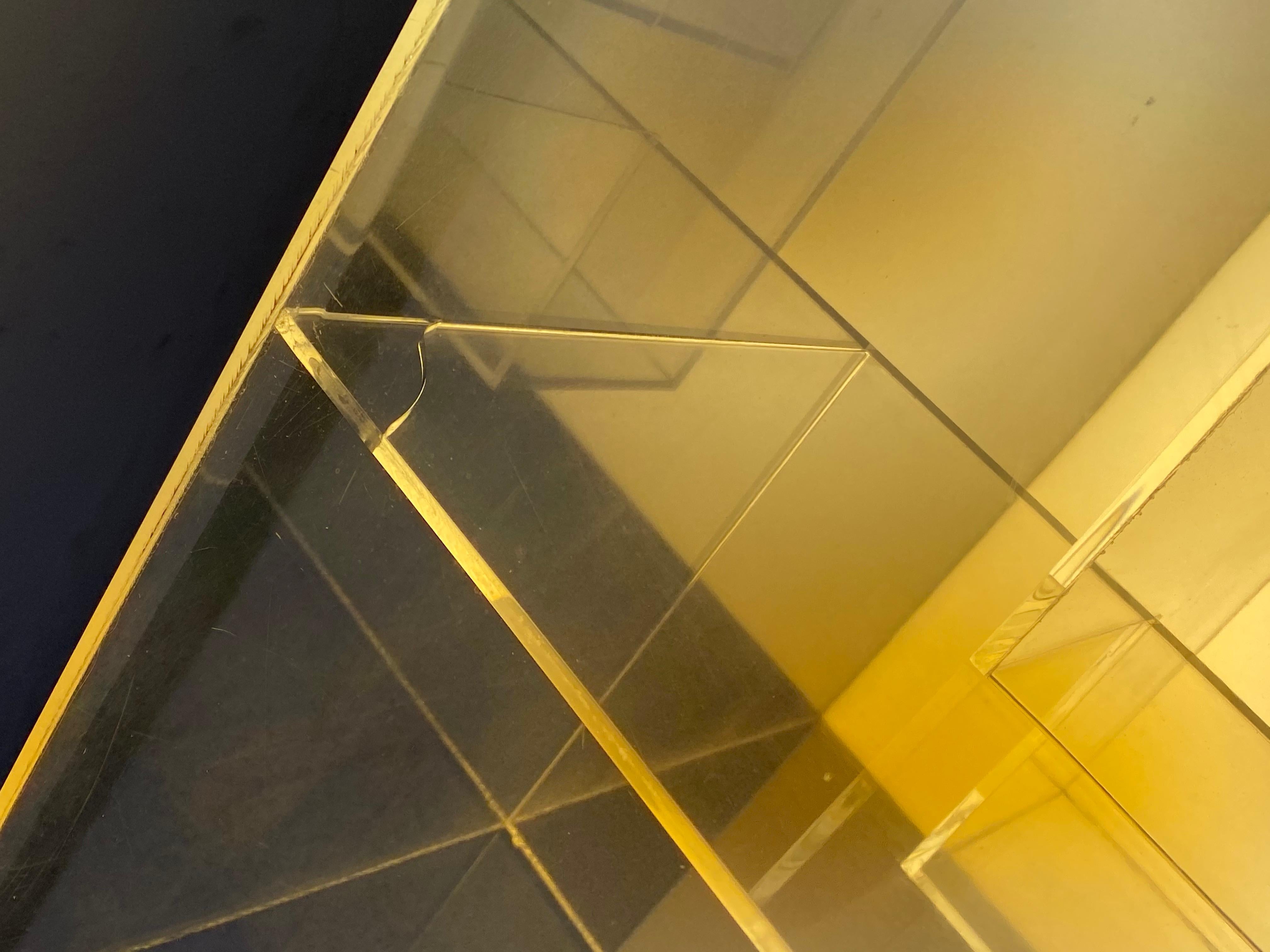 Impressive Italian Acrylic Light Sculpture in the Style of Gianfranco Fini, 1969 8