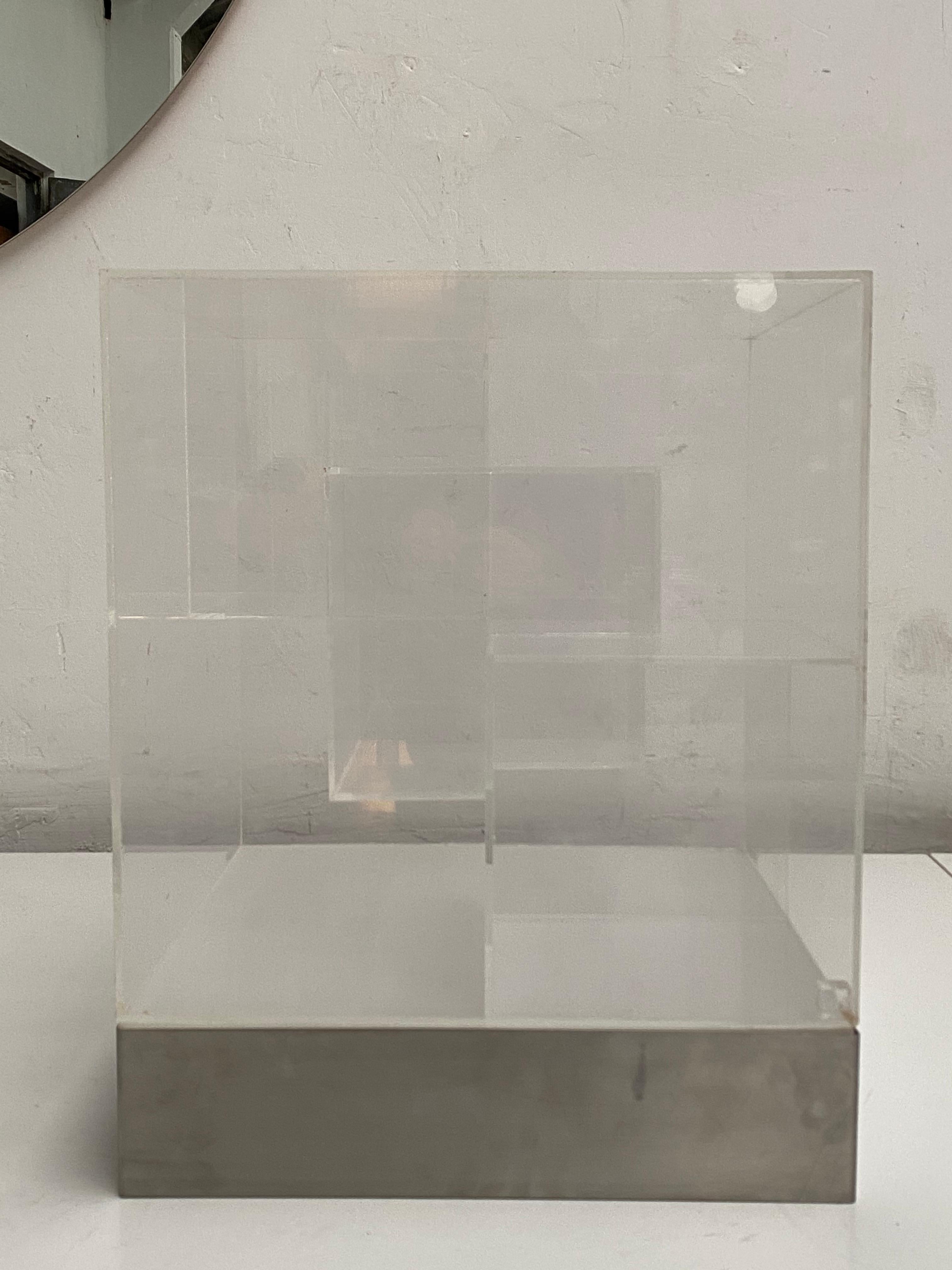 Stainless Steel Impressive Italian Acrylic Light Sculpture in the Style of Gianfranco Fini, 1969