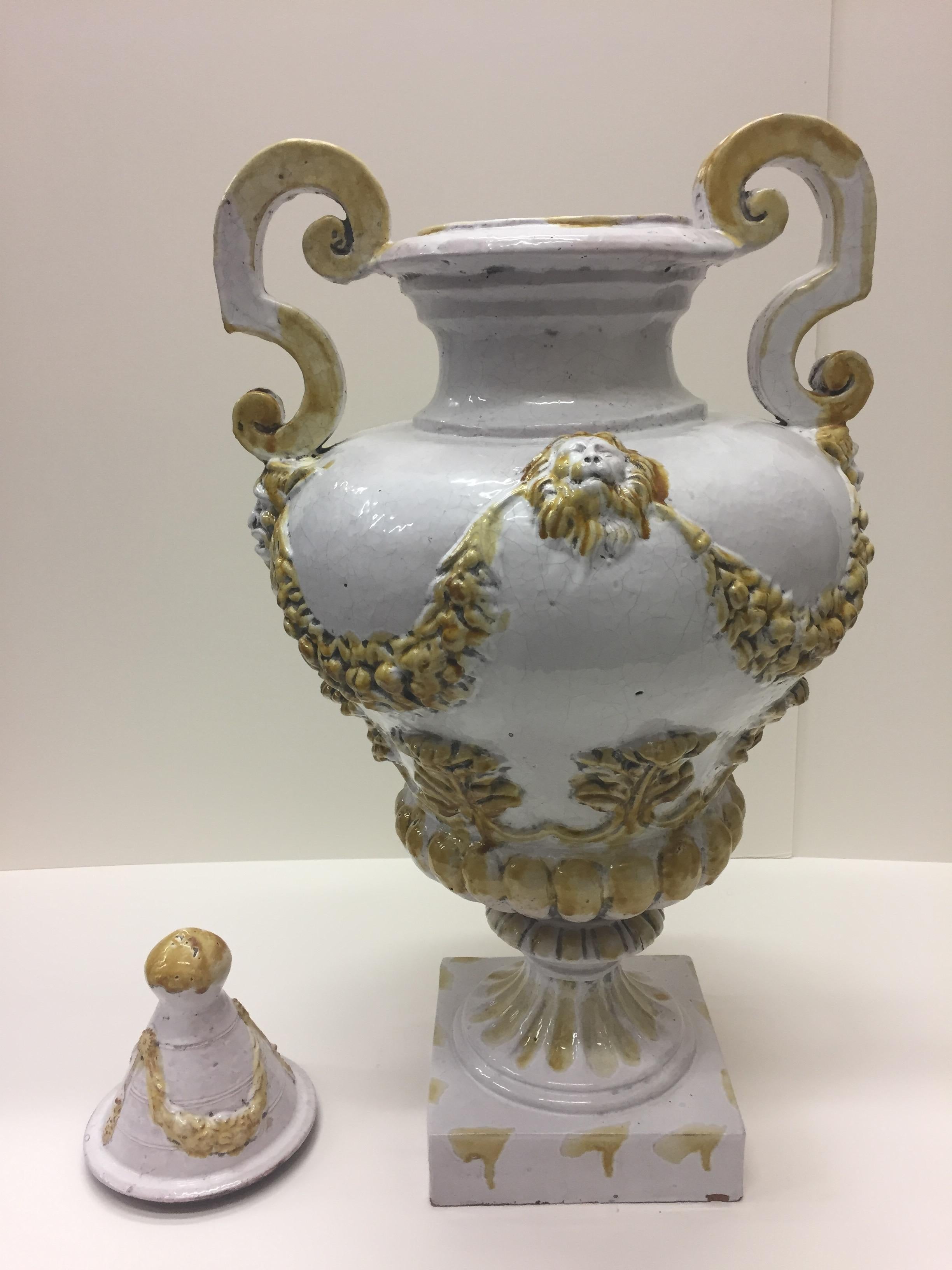 Impressive Italian Ceramic Urn with Lid In Excellent Condition In Hopewell, NJ