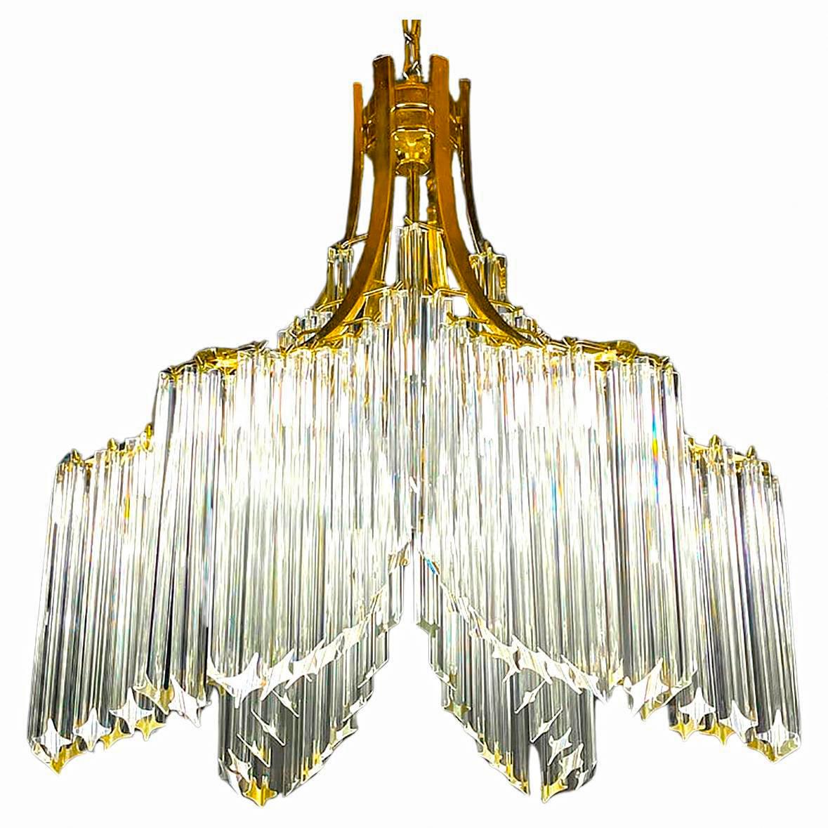Impresionante araña italiana de cristal de Murano en forma de cascada escultórica dorada de Venini Italiano en venta