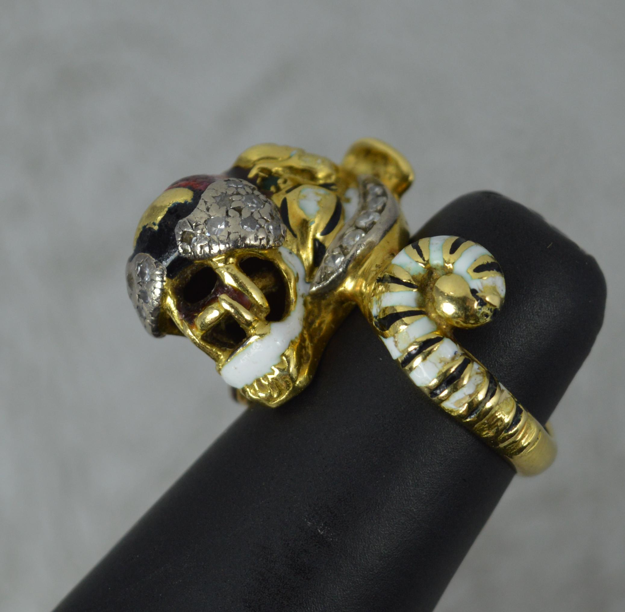 Impressive Kutchinsky 18ct Gold Enamel Diamond Tiger Ring For Sale 7