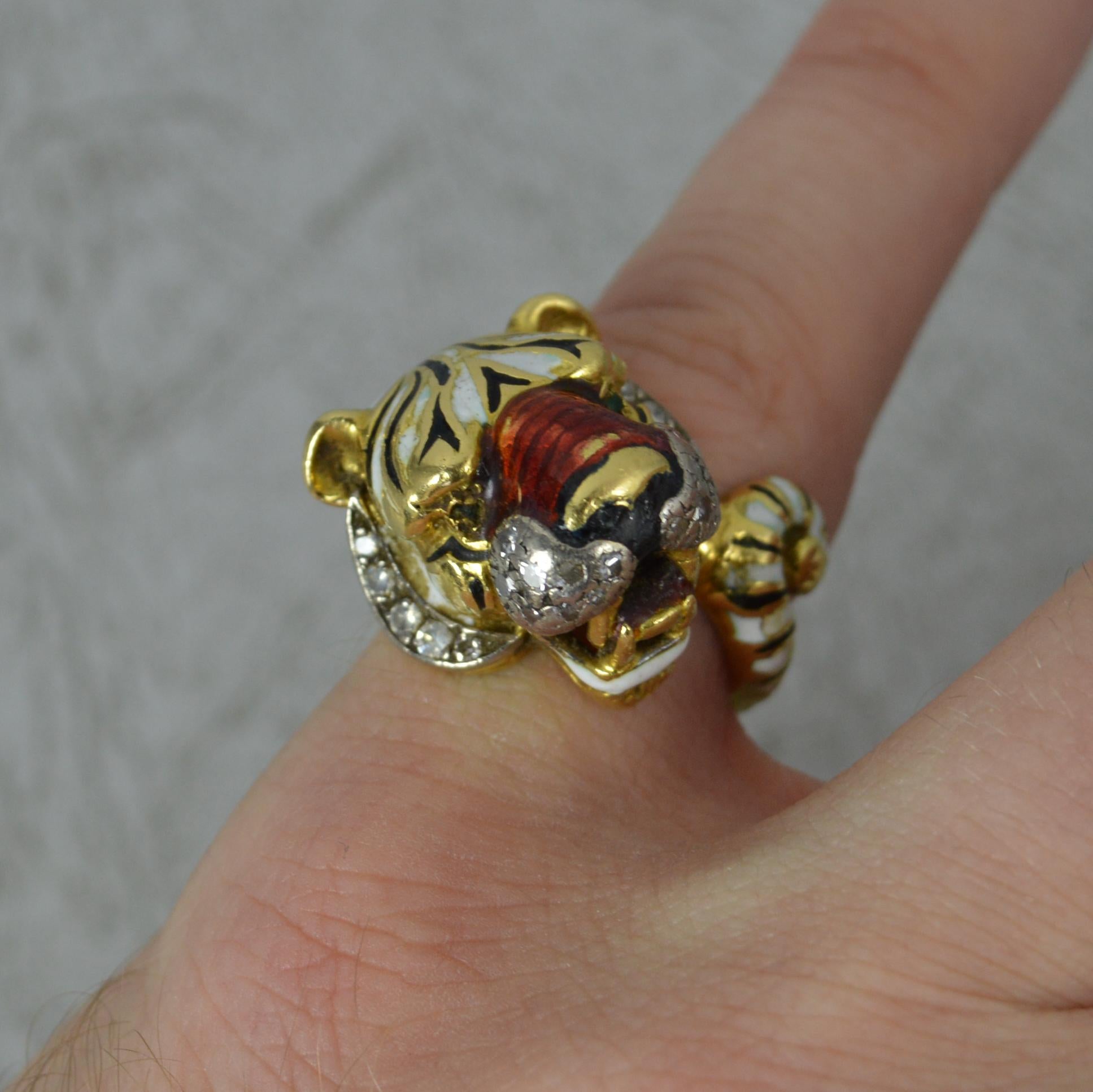 Impressive Kutchinsky 18ct Gold Enamel Diamond Tiger Ring In Fair Condition For Sale In St Helens, GB