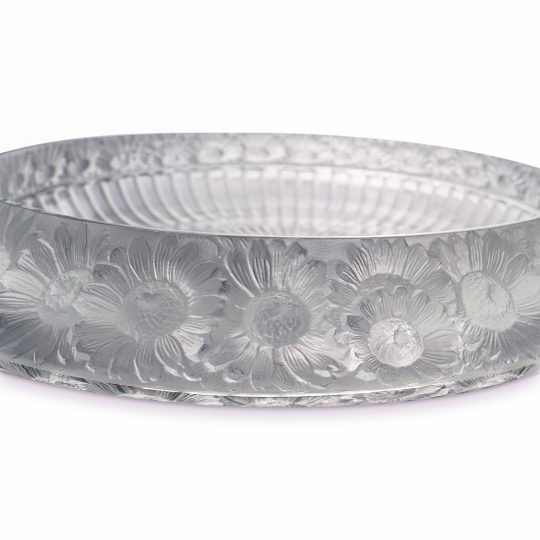 French Impressive Large Deluxe Estate Lalique Flower Rimmed Centerpiece Bowl