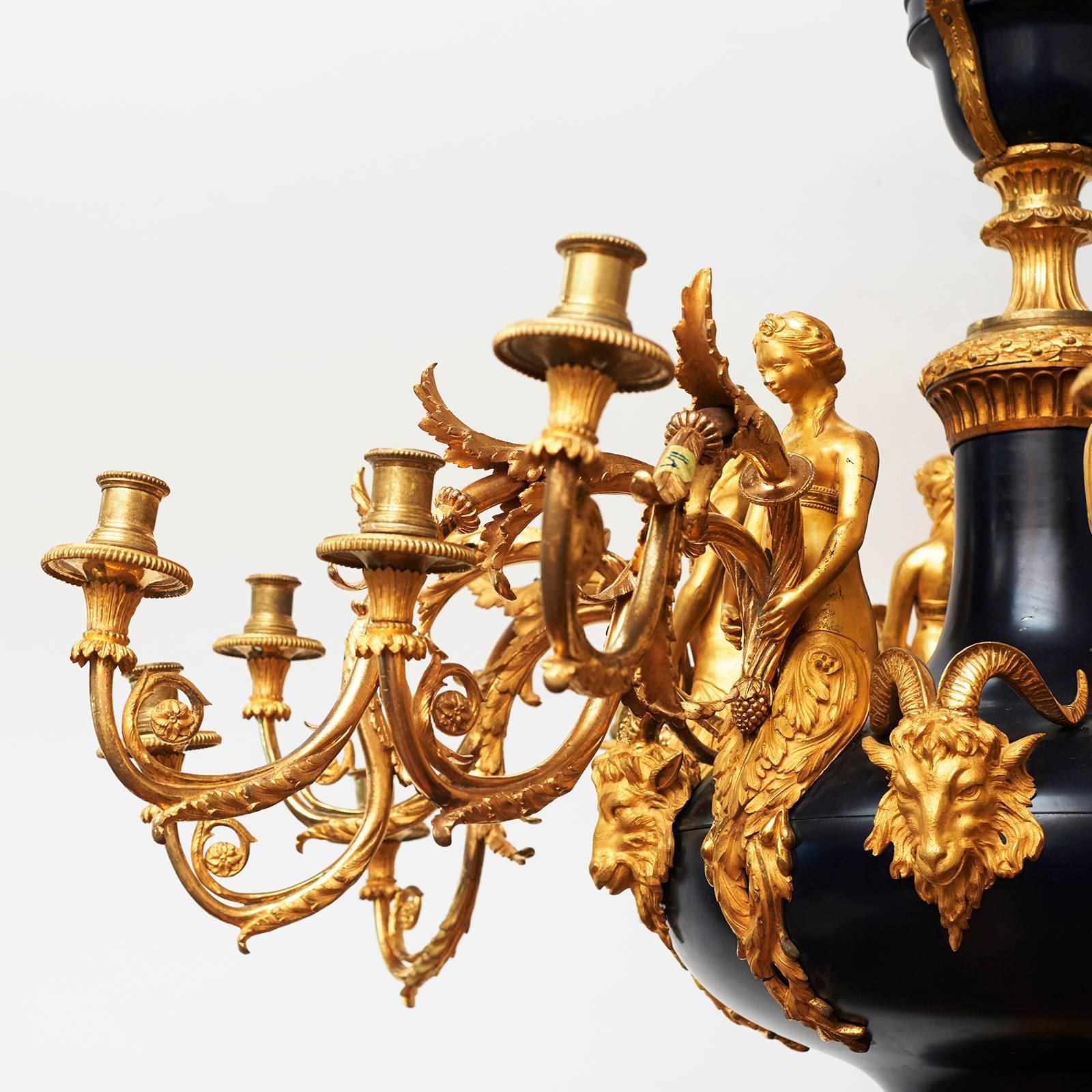 Impressive Large French Gulited Bronze Chandelier 4