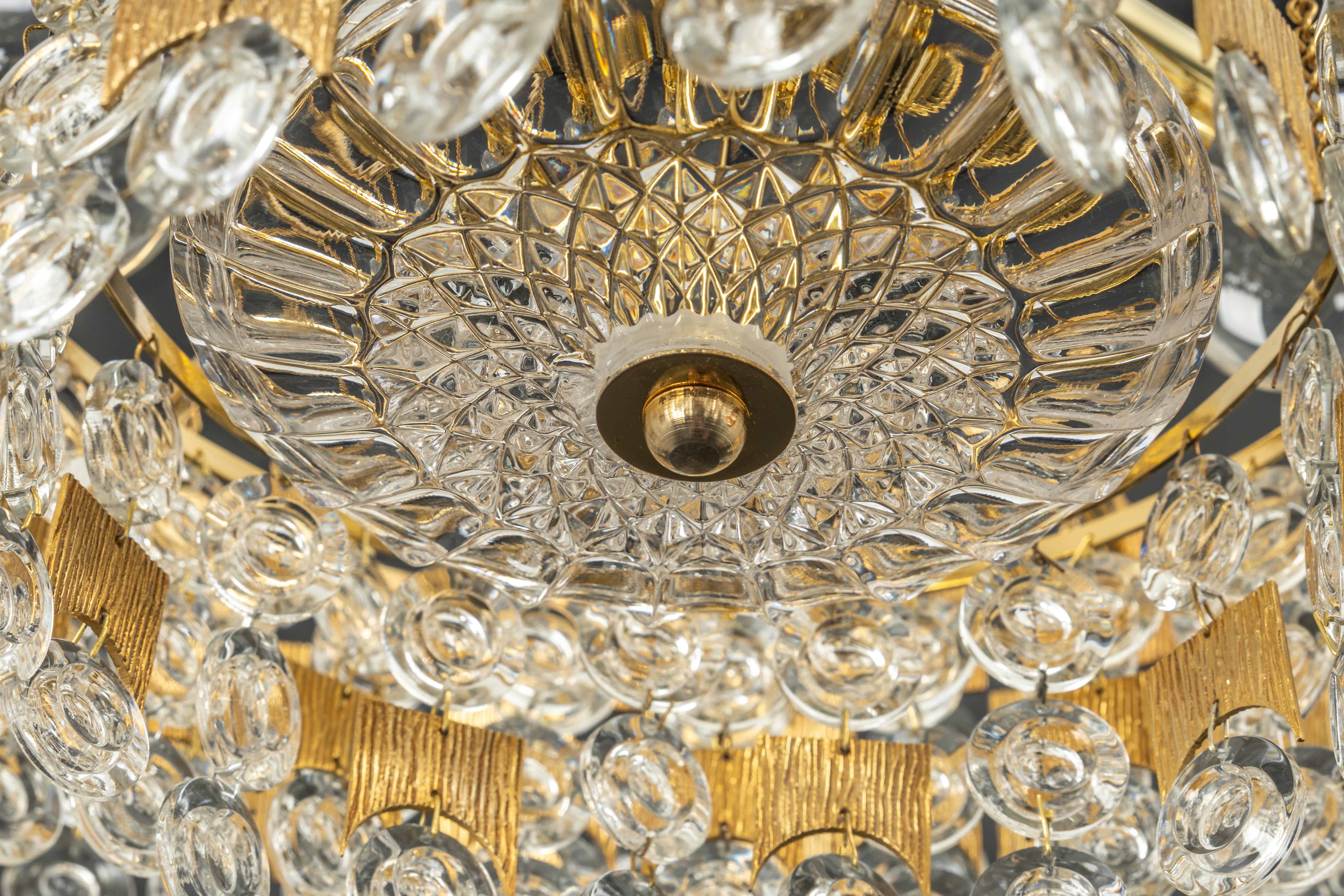 Impressive Large Gilt Brass and Crystal Glass Chandelier by Palwa Germany, 1960s For Sale 10