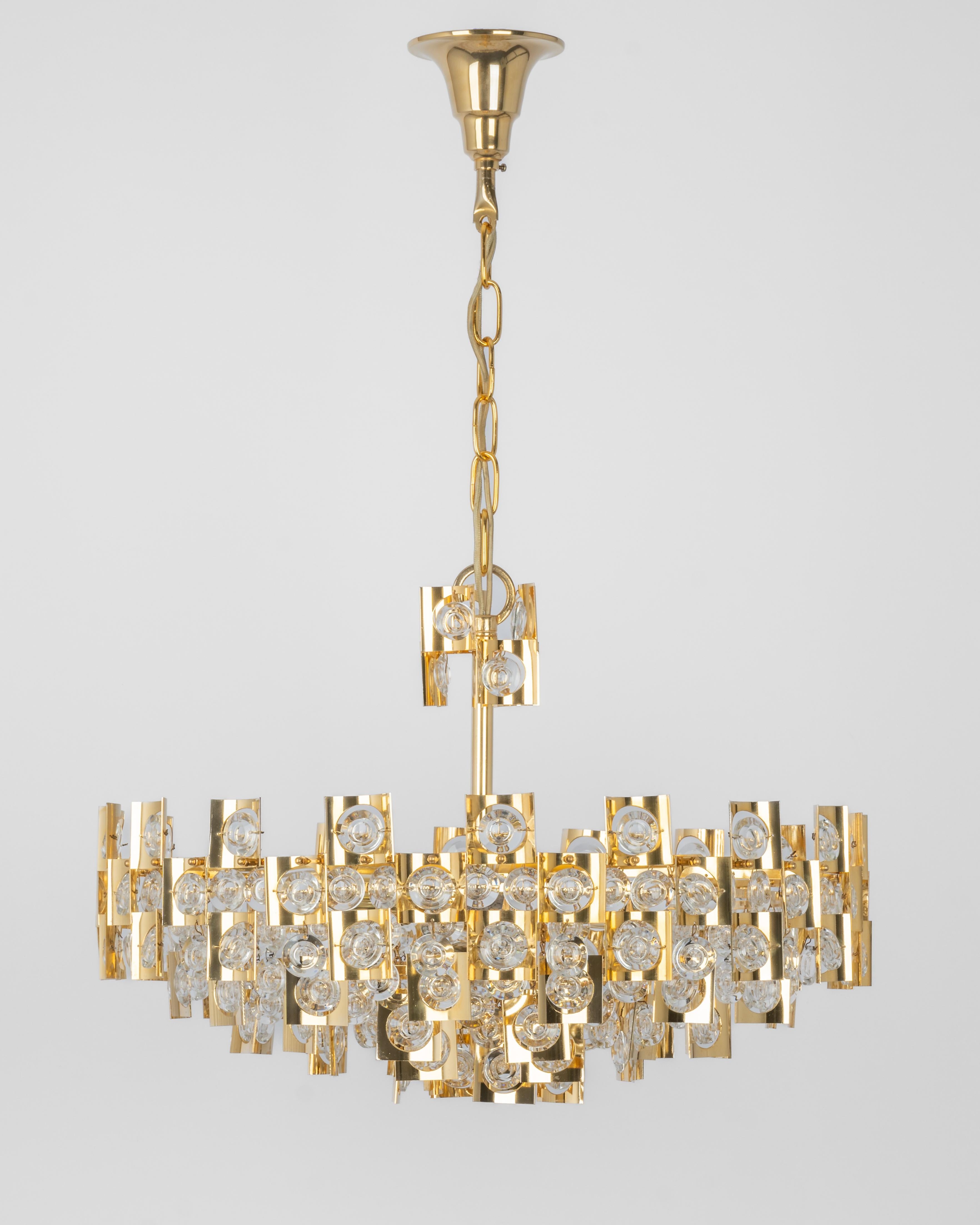 Impressive Large Gilt Brass and Crystal Glass Chandelier by Palwa Germany, 1960s For Sale 11