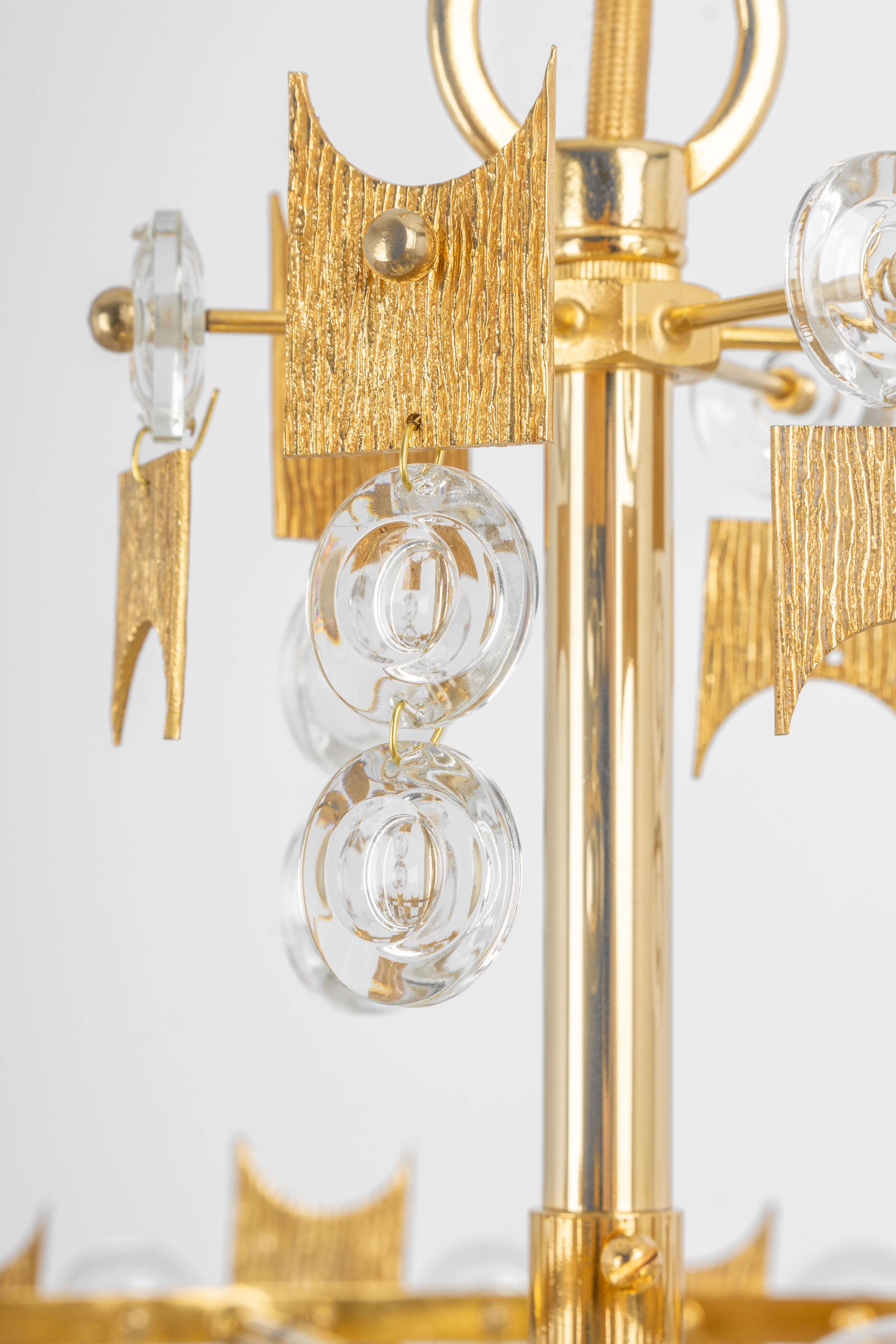 Impressive Large Gilt Brass and Crystal Glass Chandelier by Palwa Germany, 1960s For Sale 1