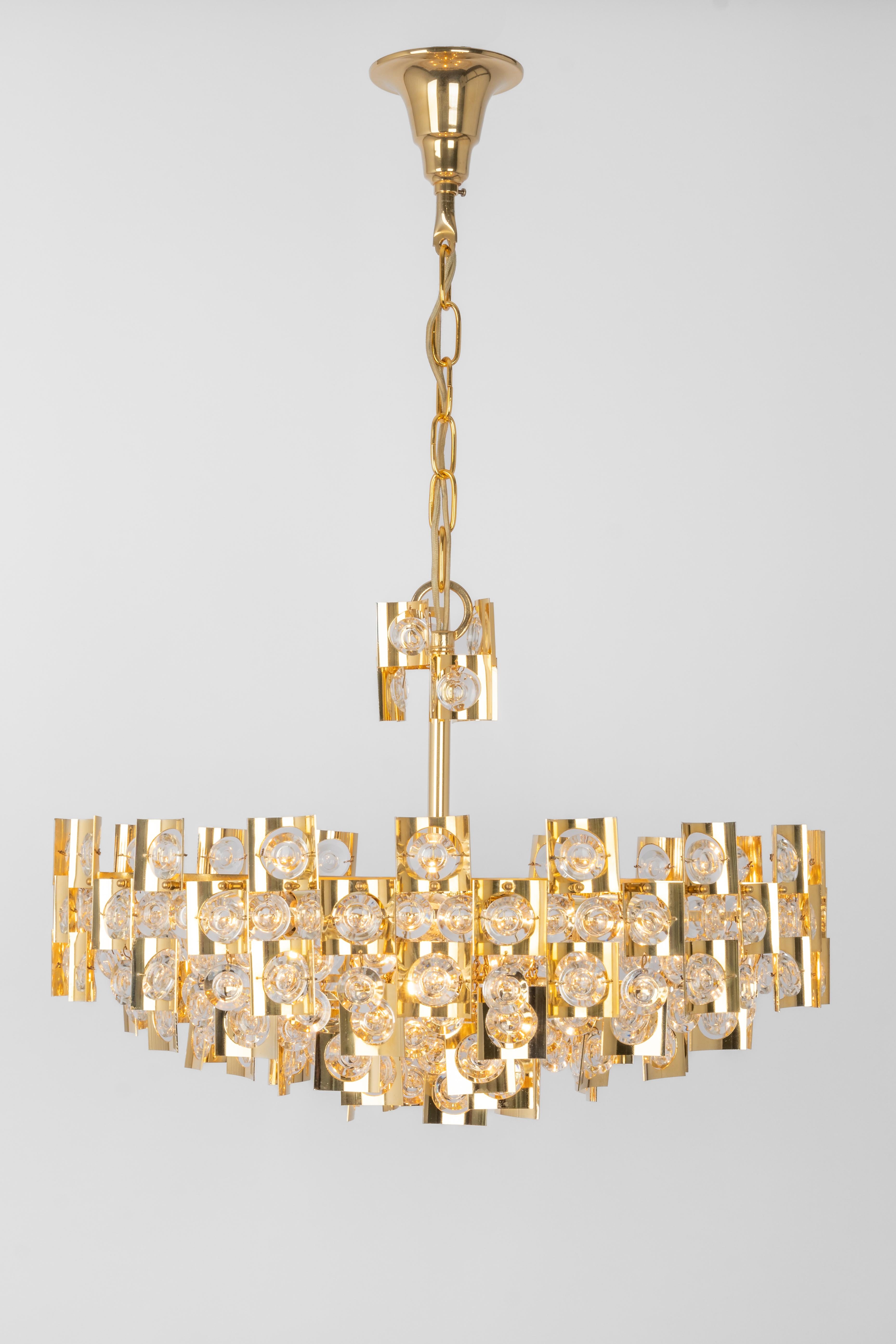 Impressive Large Gilt Brass and Crystal Glass Chandelier by Palwa Germany, 1960s For Sale 2