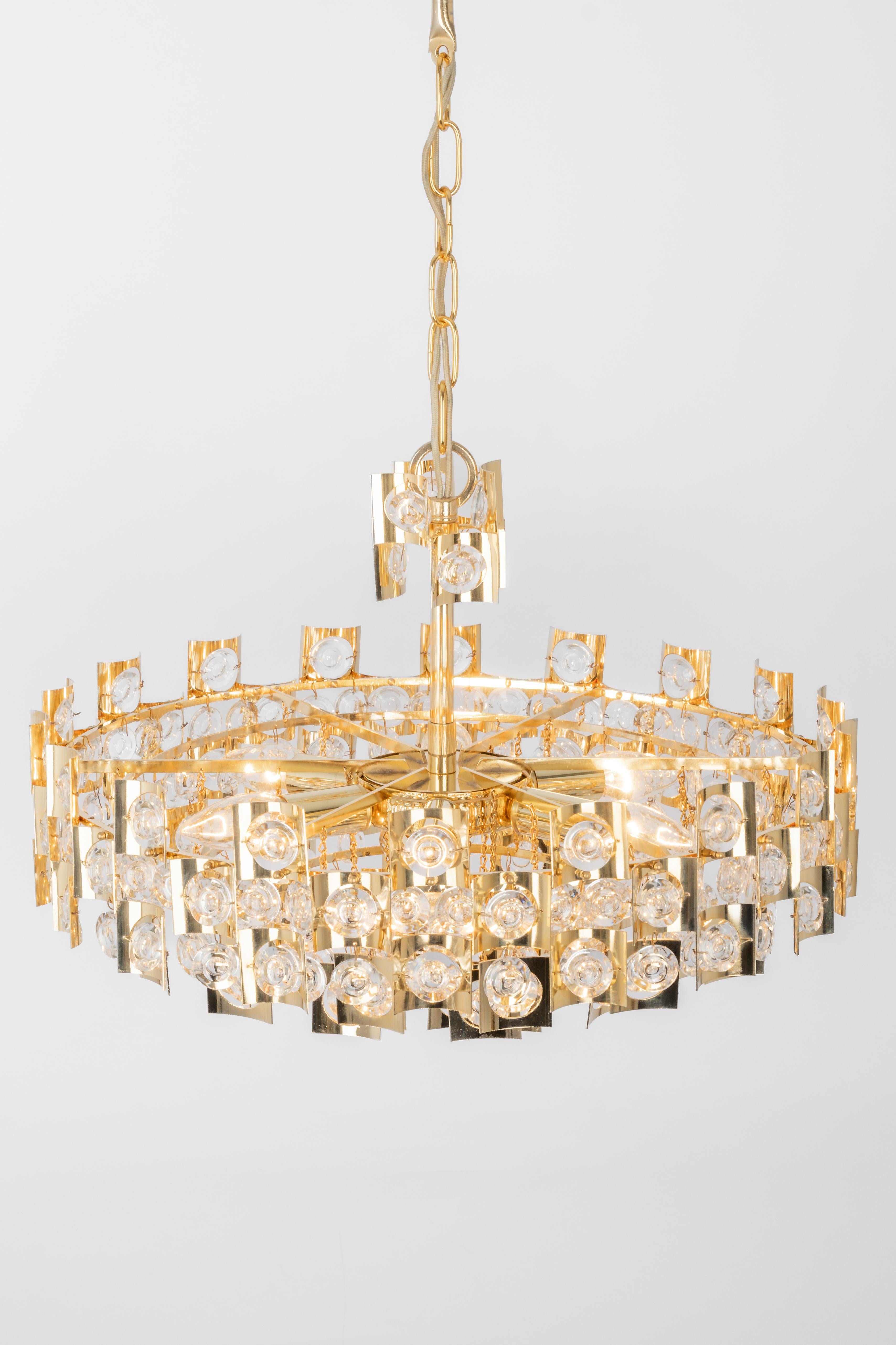 Impressive Large Gilt Brass and Crystal Glass Chandelier by Palwa Germany, 1960s For Sale 3