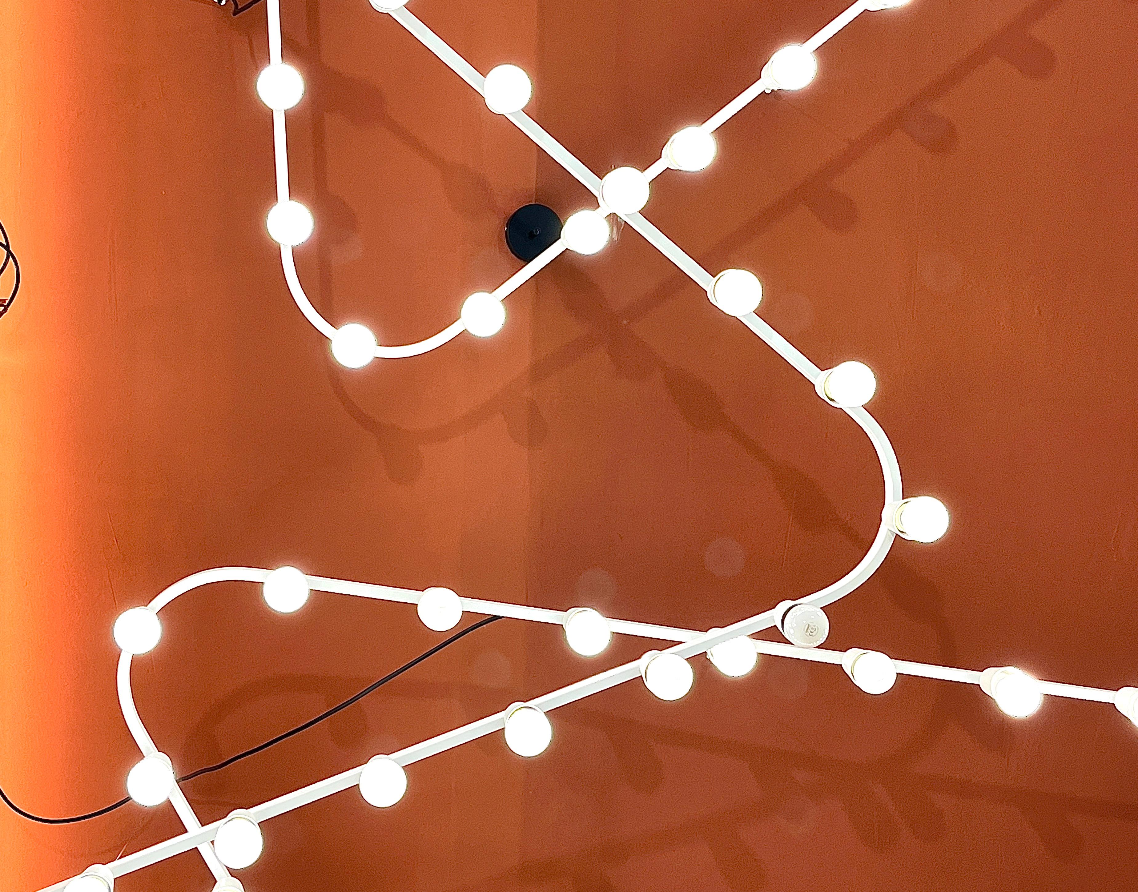Beeindruckender großer dreieckiger Lichtskulptur-Kronleuchter, Gino Sarfatti-Stil, 1950er Jahre (Deutsch) im Angebot